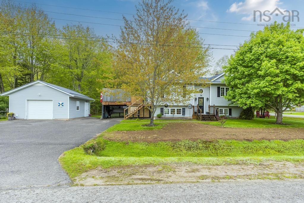 $399,000.00: 34 Maplewood Lane, Kingston