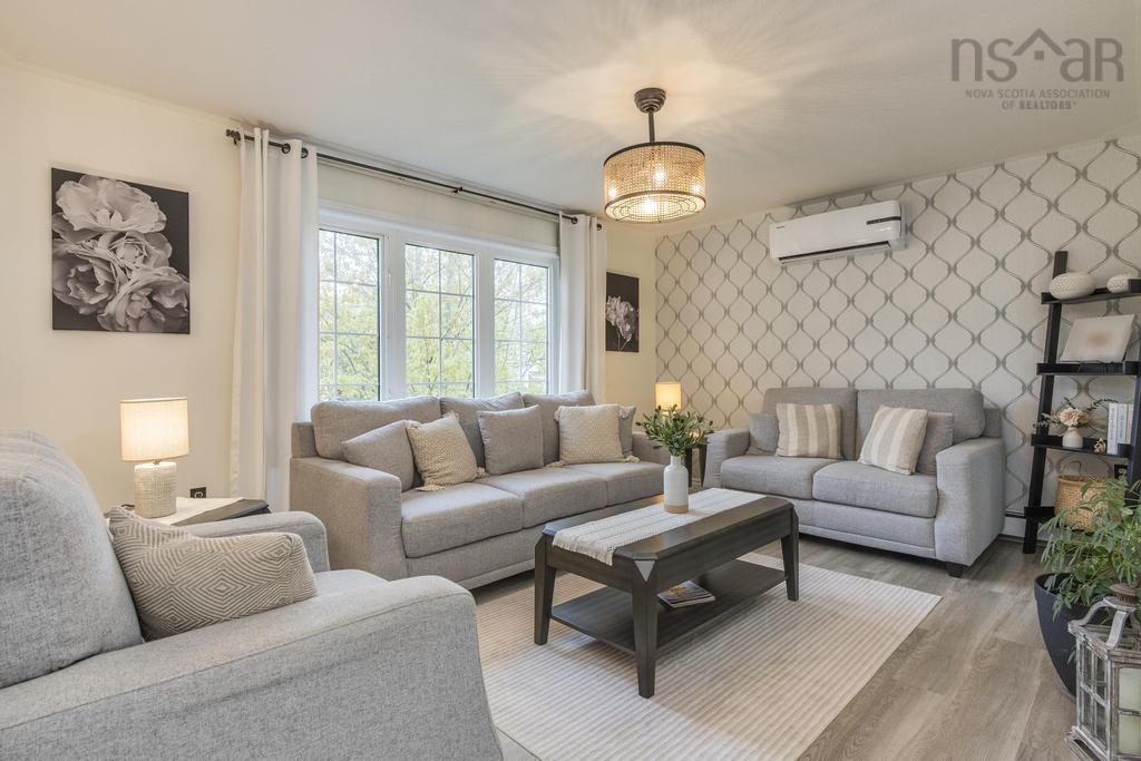 $399,000.00: 34 Maplewood Lane, Kingston