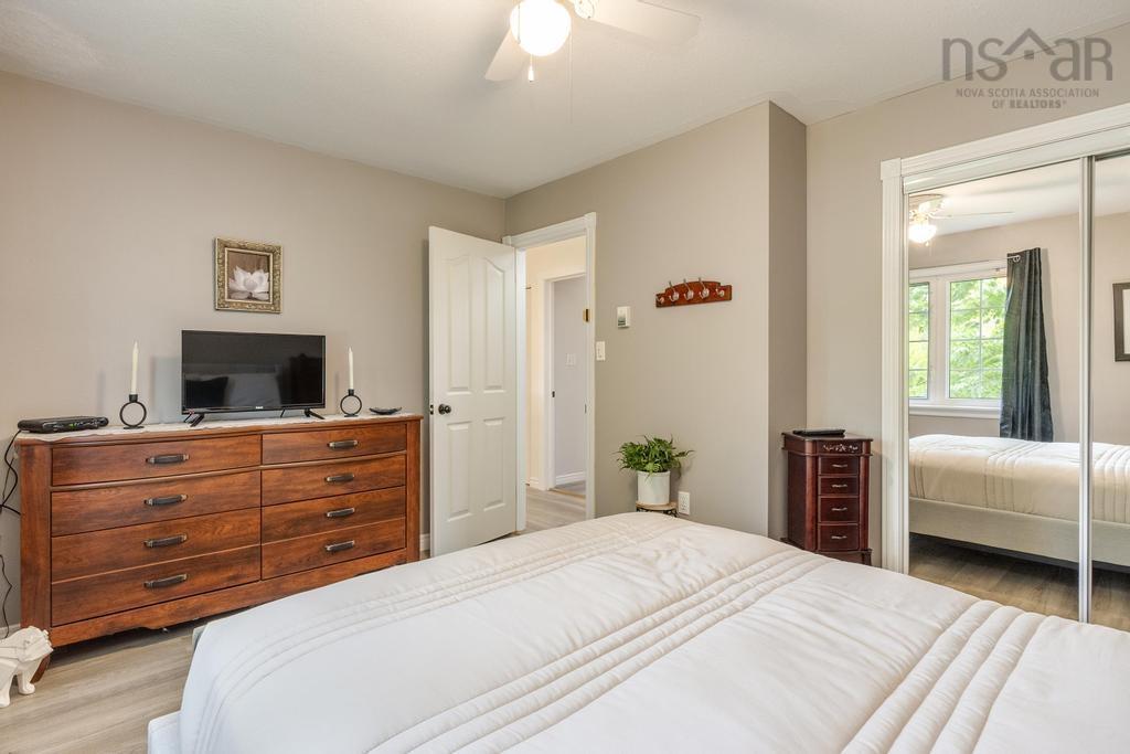 $399,000.00: 34 Maplewood Lane, Kingston