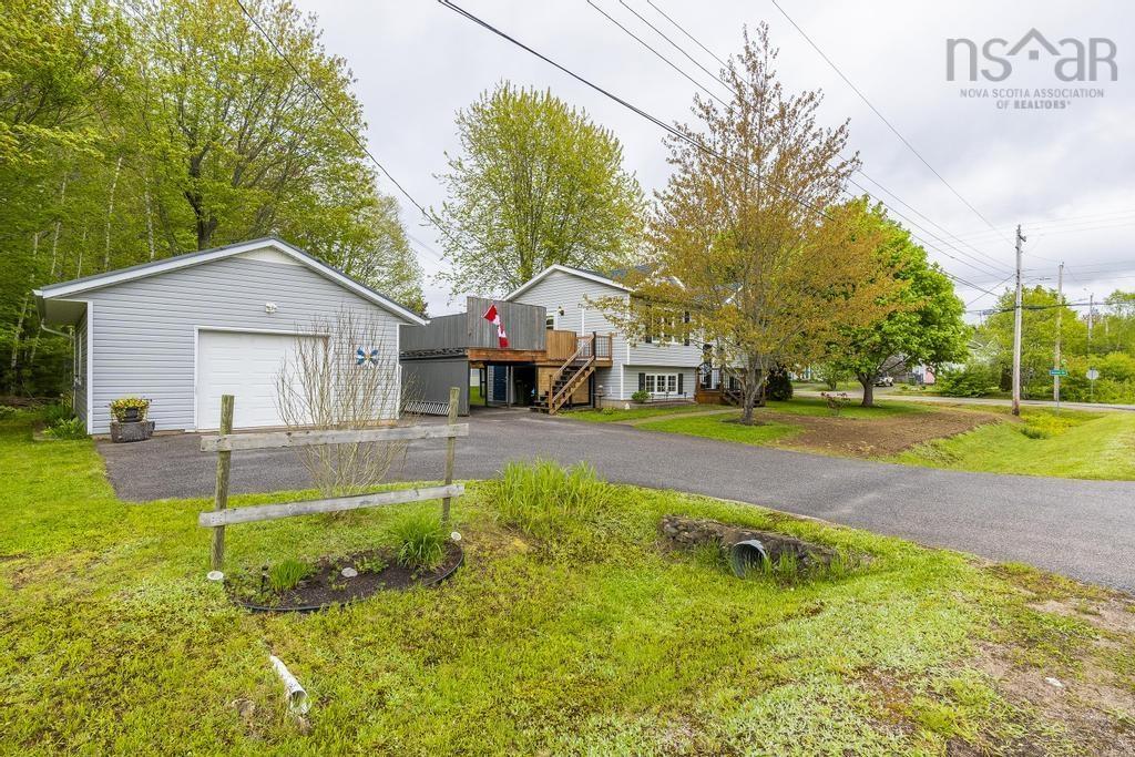$399,000.00: 34 Maplewood Lane, Kingston
