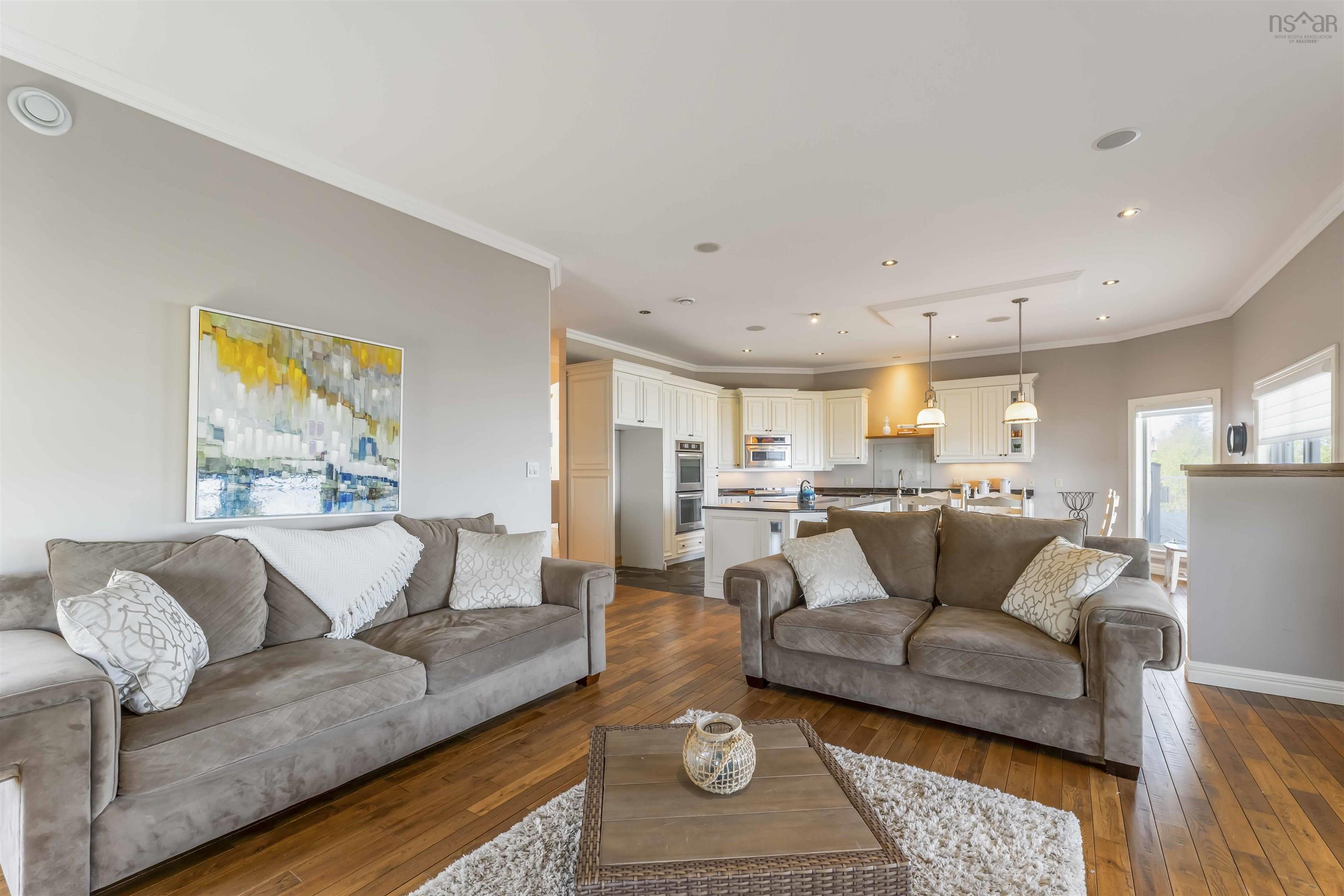 $1,199,900.00: 70 Fundy Bay Drive, Victoria Harbour