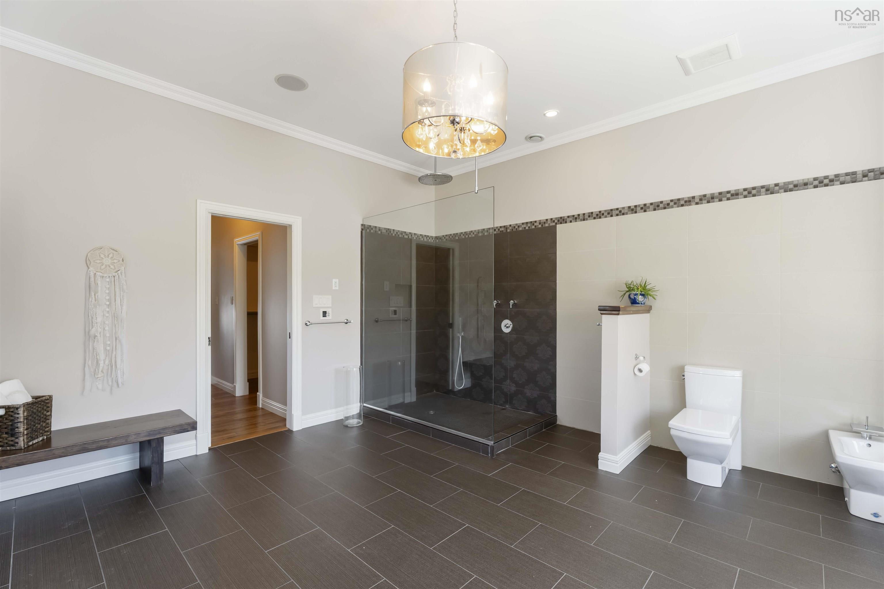 $1,199,900.00: 70 Fundy Bay Drive, Victoria Harbour