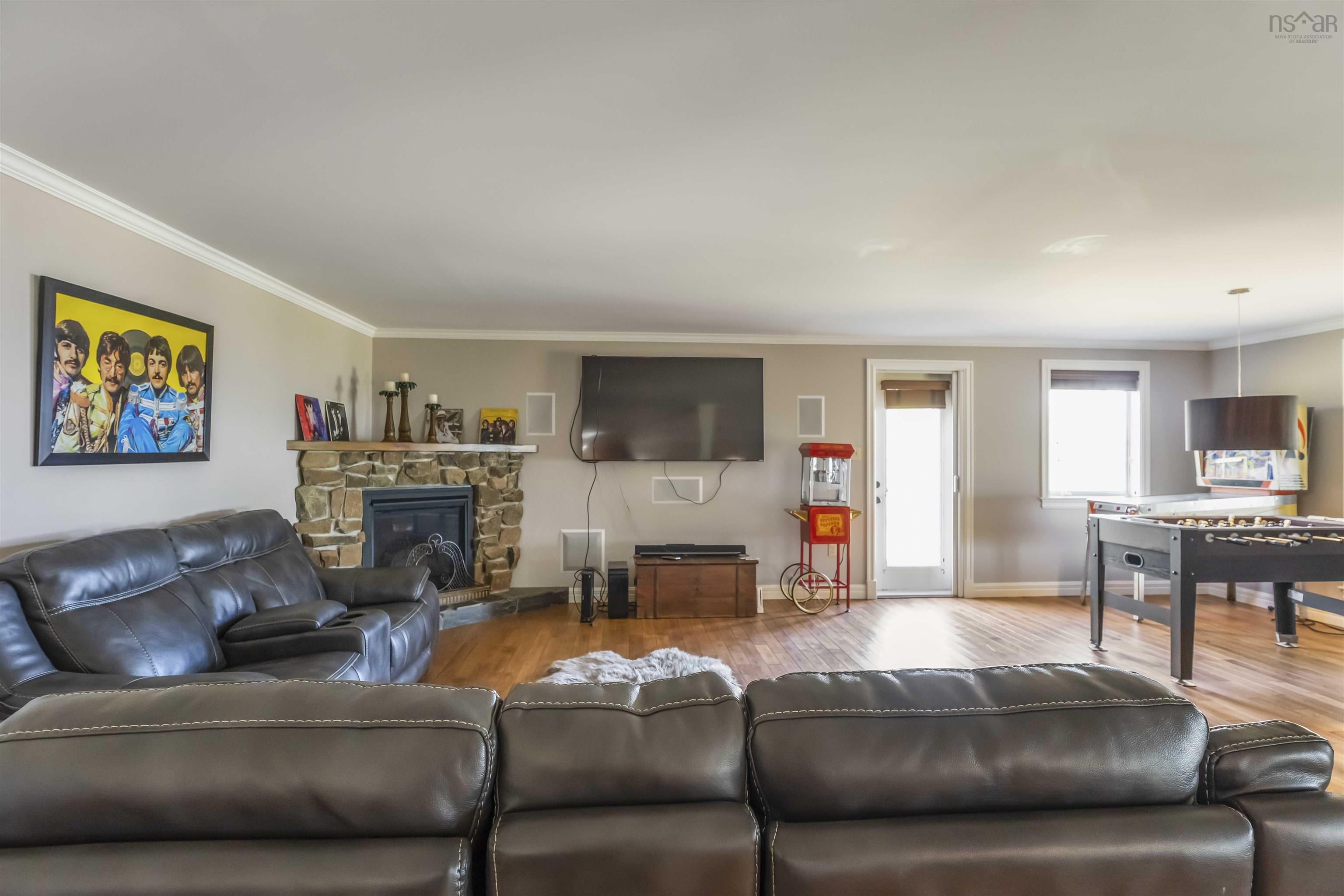 $1,199,900.00: 70 Fundy Bay Drive, Victoria Harbour