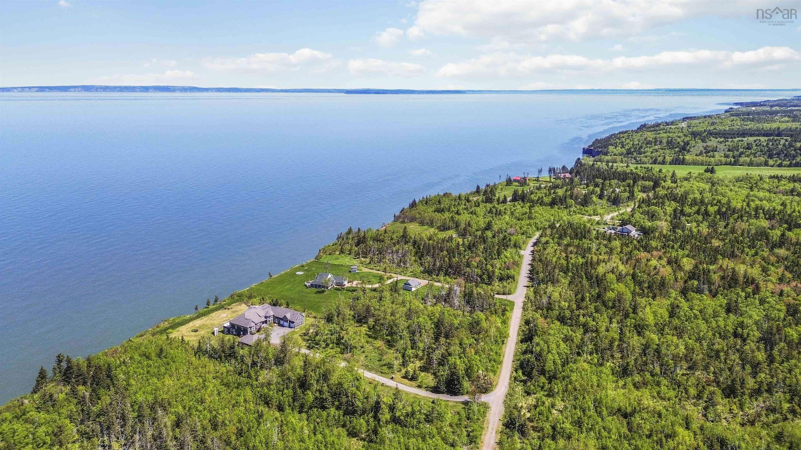 $1,199,900.00: 70 Fundy Bay Drive, Victoria Harbour