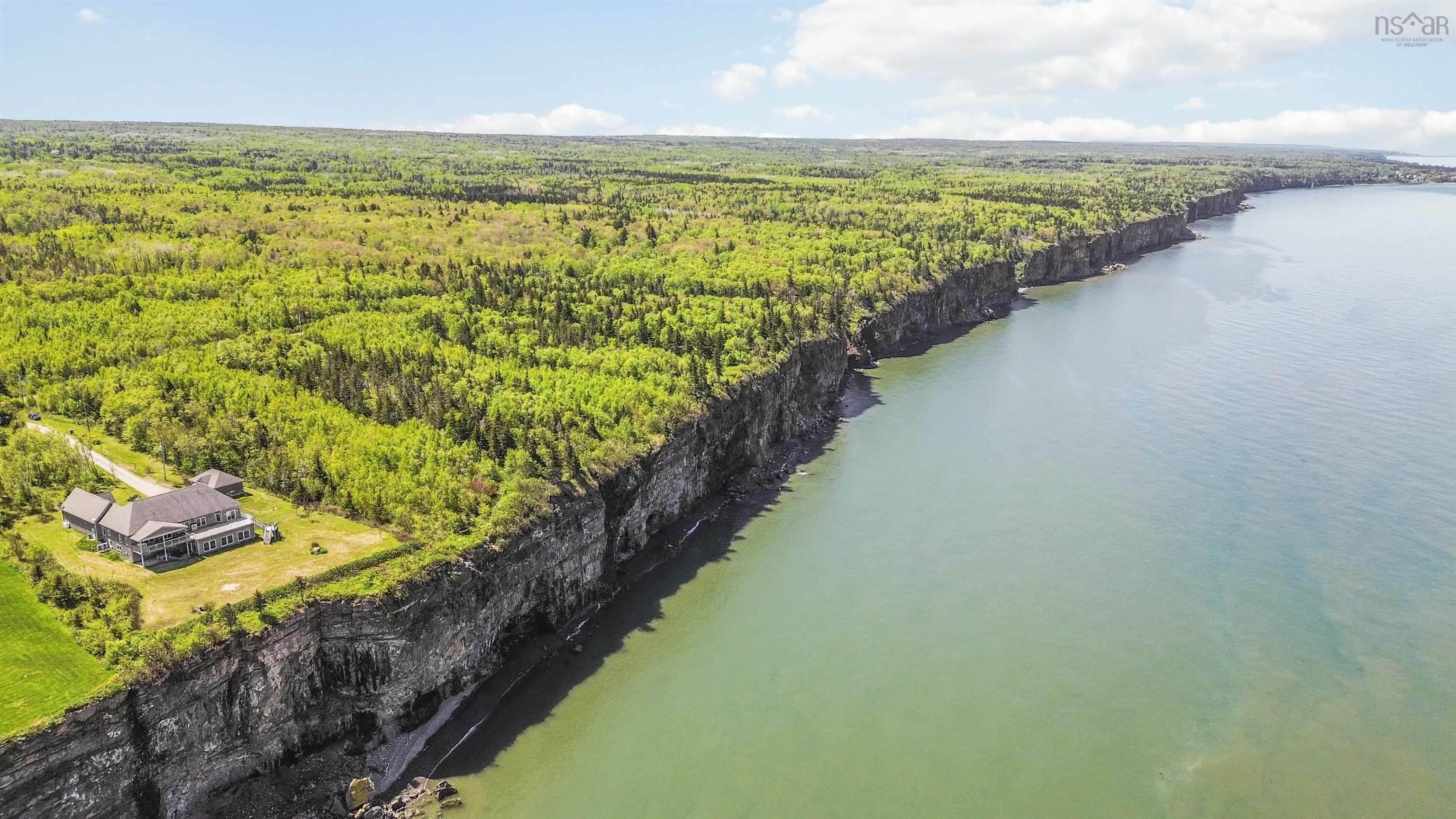 $1,199,900.00: 70 Fundy Bay Drive, Victoria Harbour