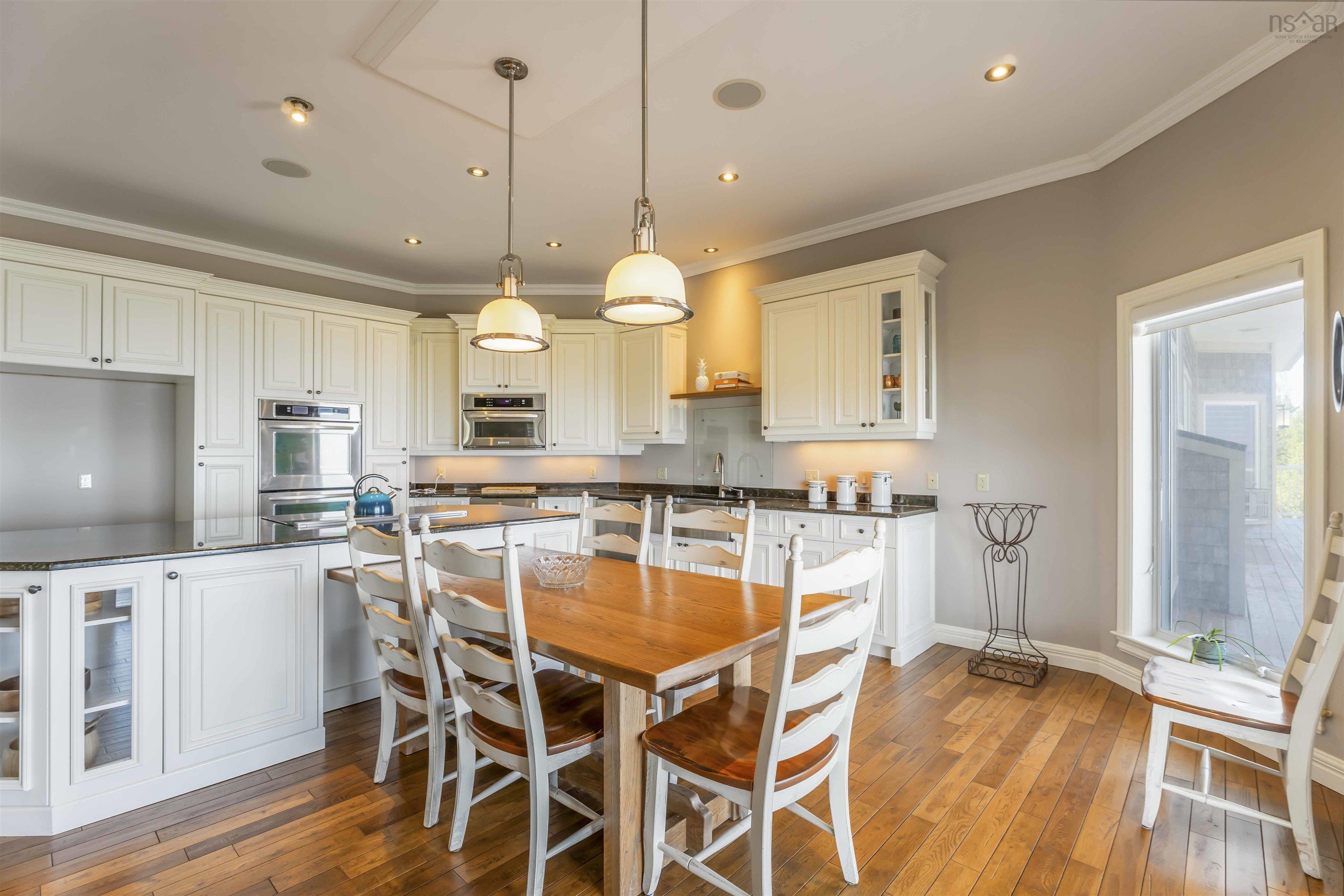 $1,199,900.00: 70 Fundy Bay Drive, Victoria Harbour