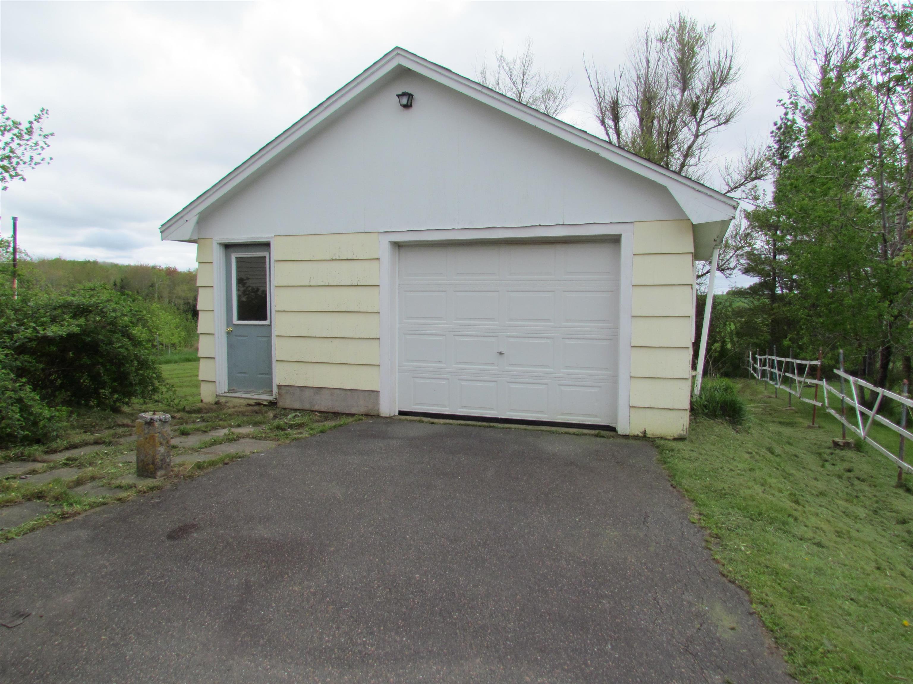 $399,900.00: 105 Mill Village Road, Shubenacadie