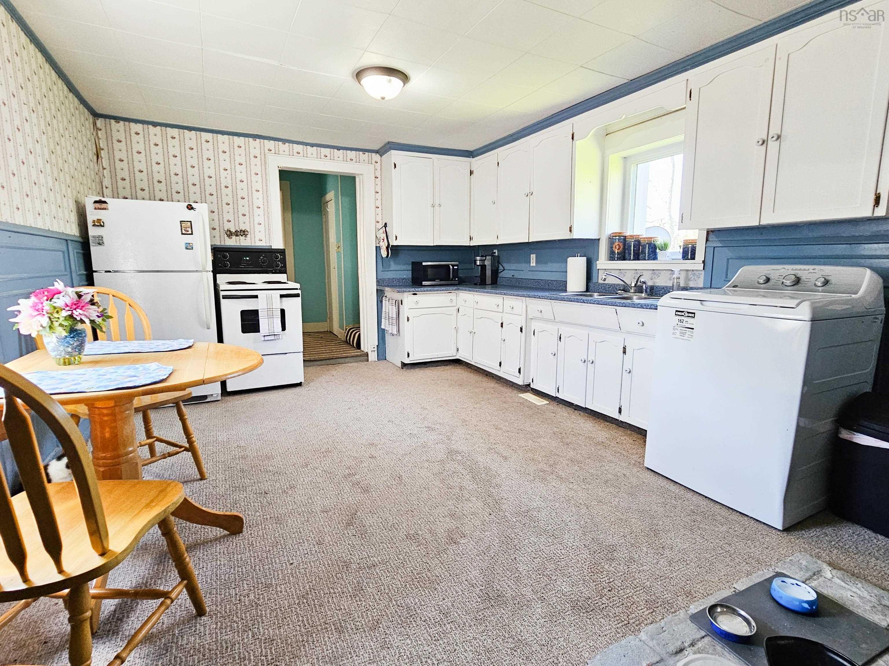 $239,900.00: 8041 Highway 215, Selma