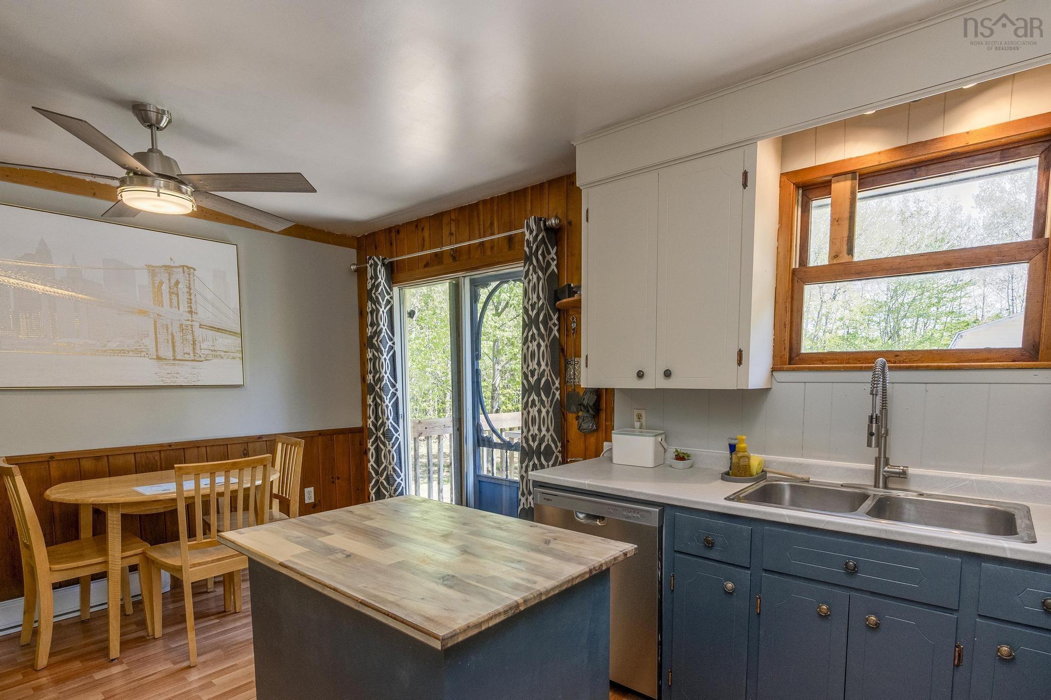$325,000.00: 110 Hall Road, South Greenwood