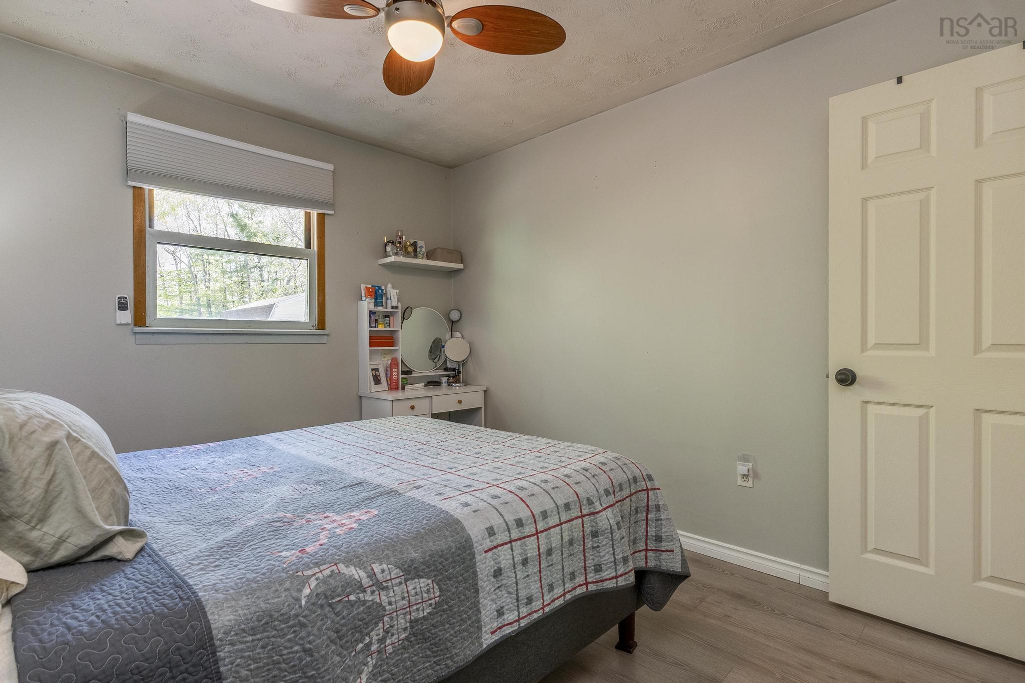 $325,000.00: 110 Hall Road, South Greenwood
