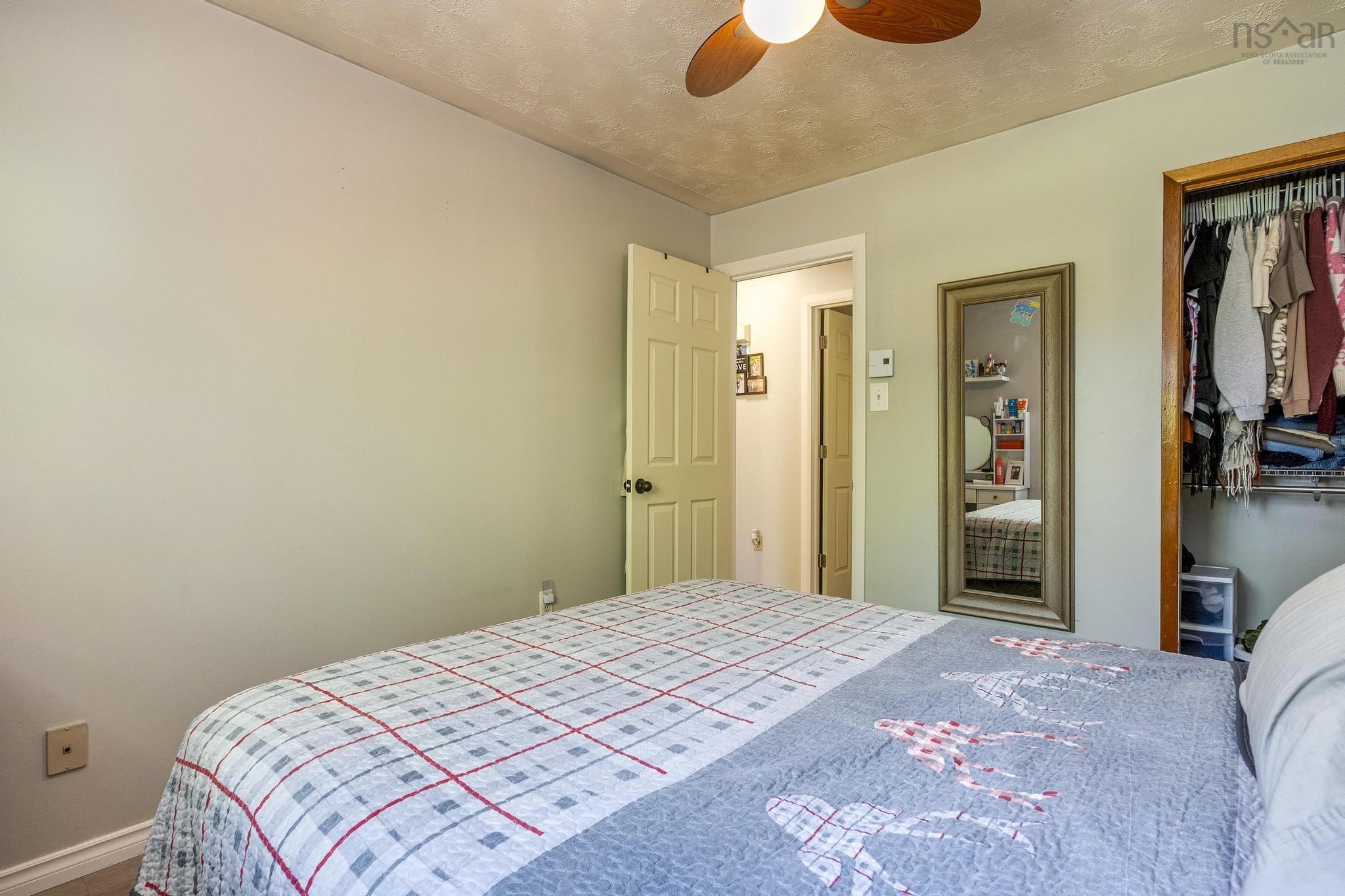 $325,000.00: 110 Hall Road, South Greenwood