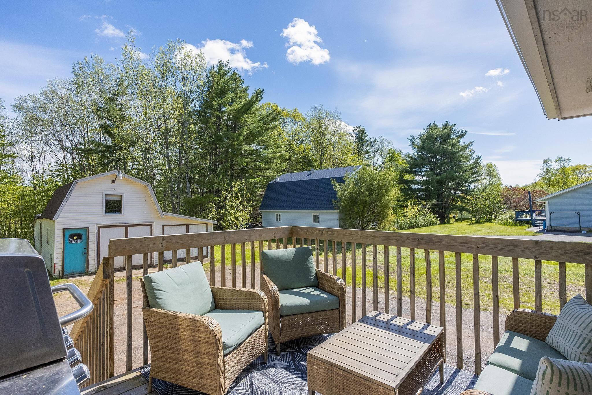 $325,000.00: 110 Hall Road, South Greenwood