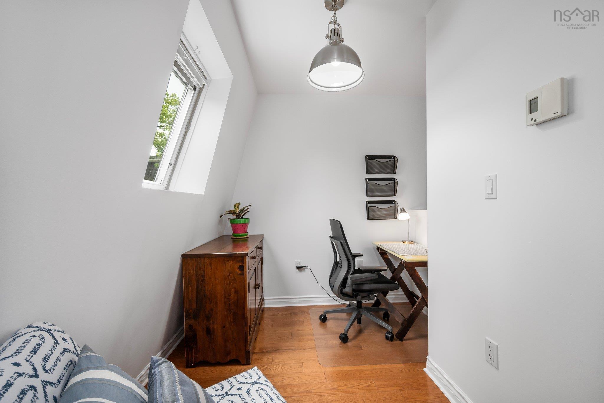 $549,900.00: 5683 Fenwick Street, Halifax