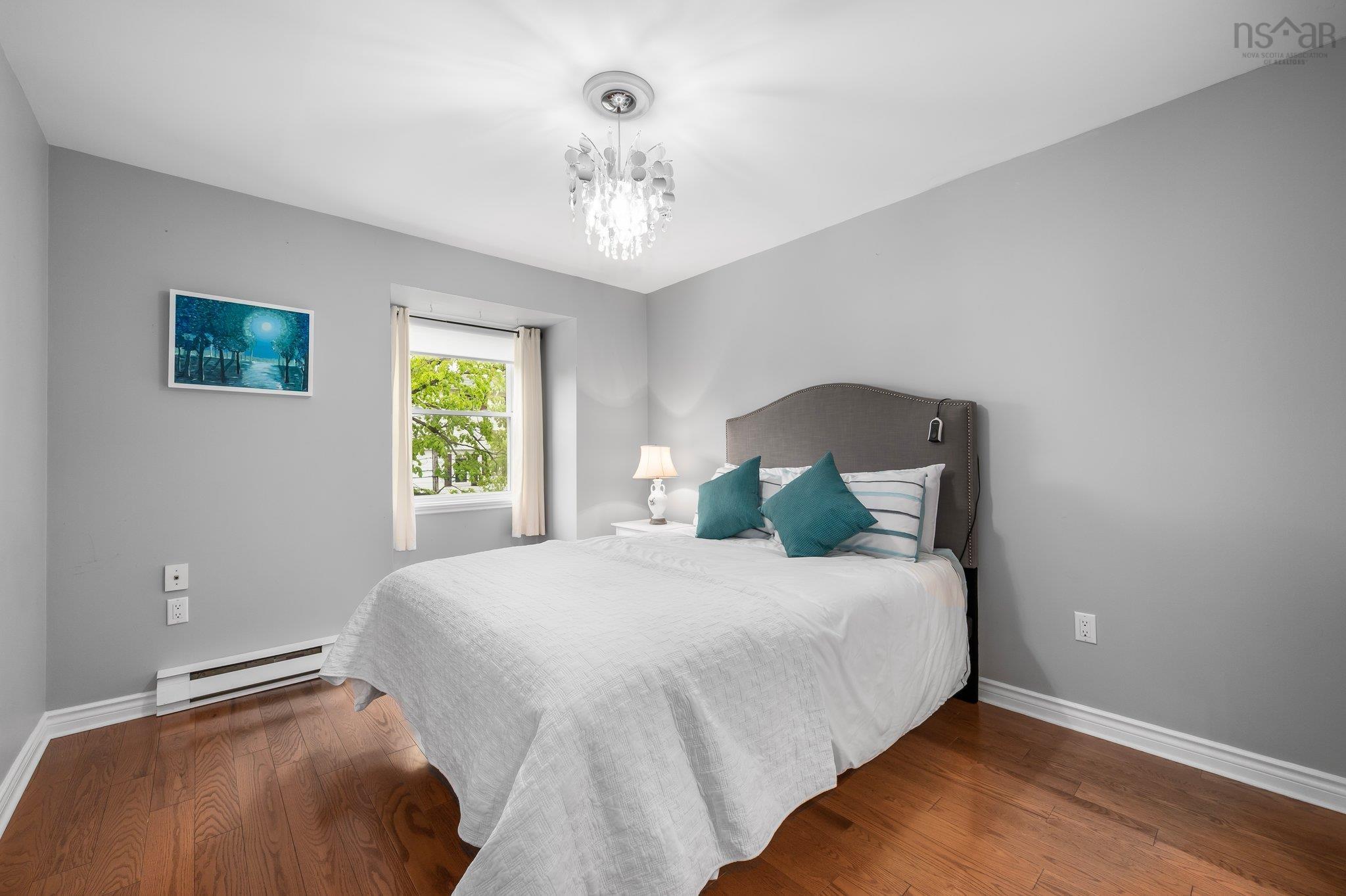 $549,900.00: 5683 Fenwick Street, Halifax