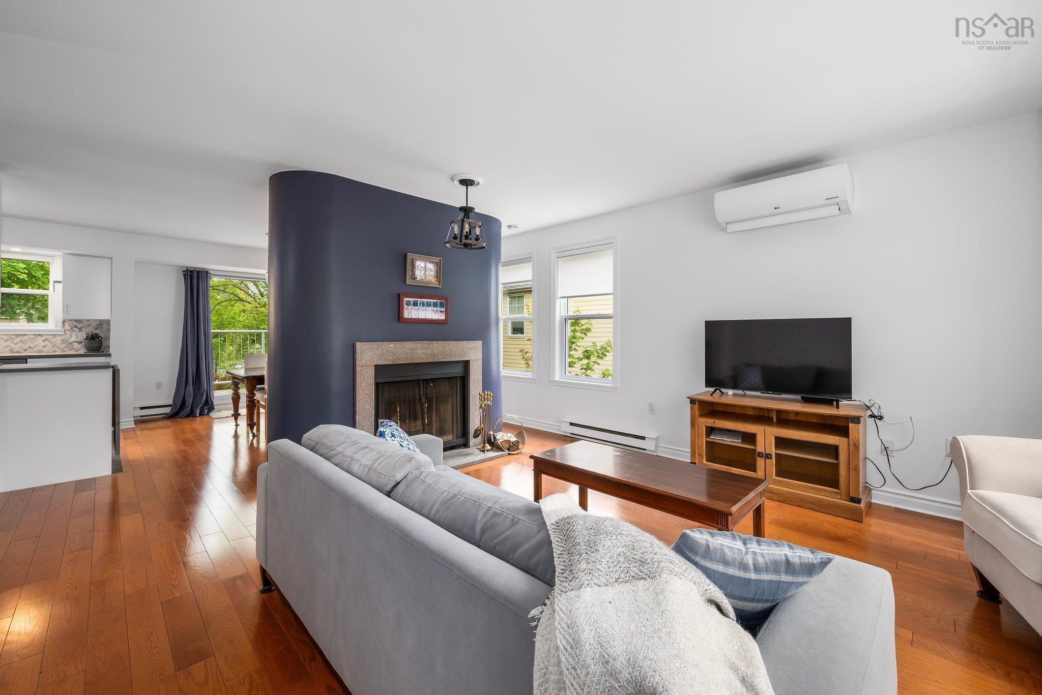 $549,900.00: 5683 Fenwick Street, Halifax
