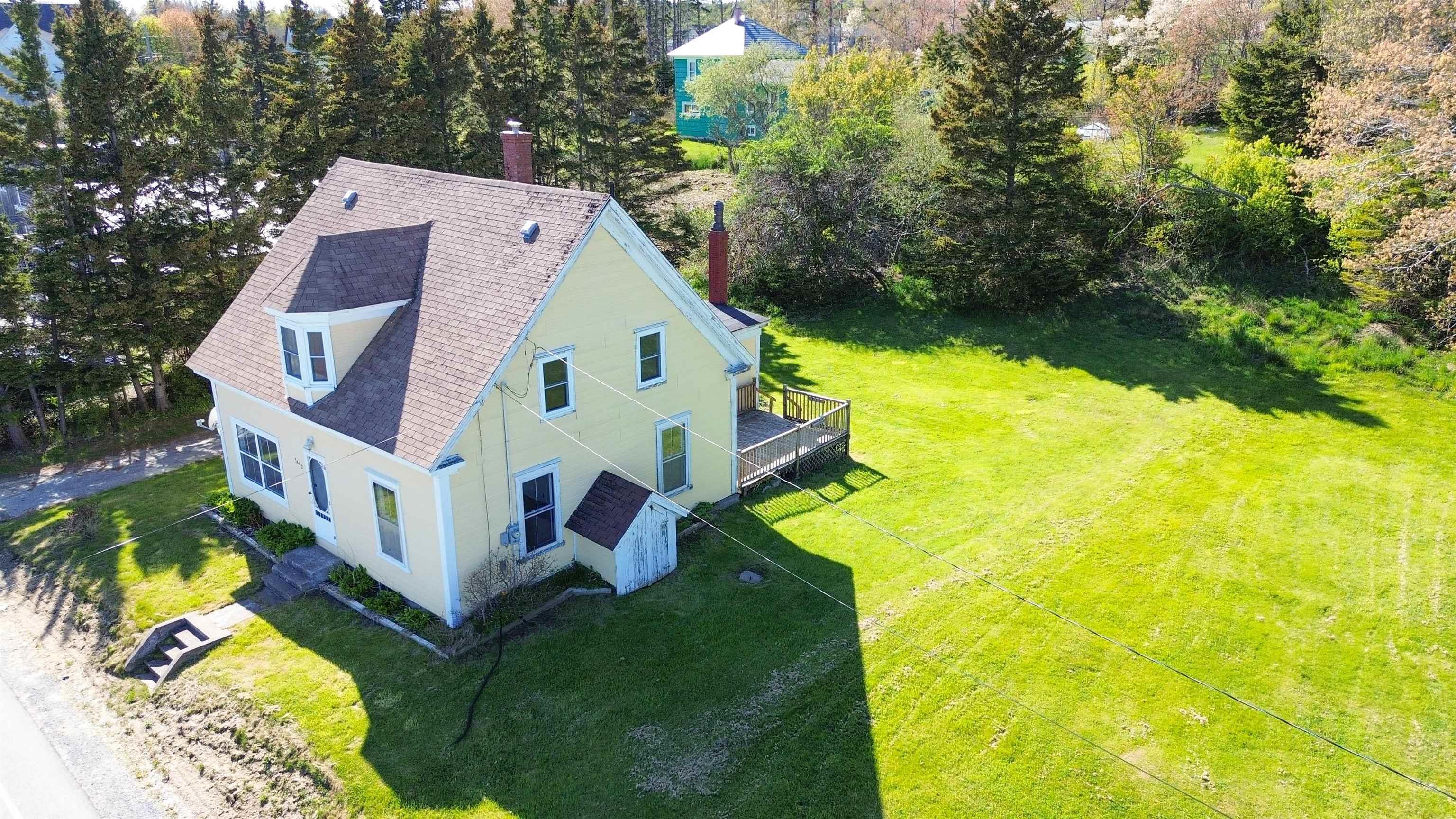 $395,000.00: 332 3442 Highway 332, Rose Bay