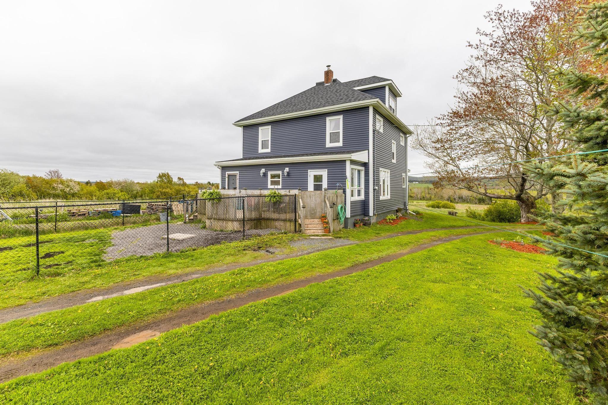 $295,000.00: 352 Meadowville Stn Road, Scotsburn
