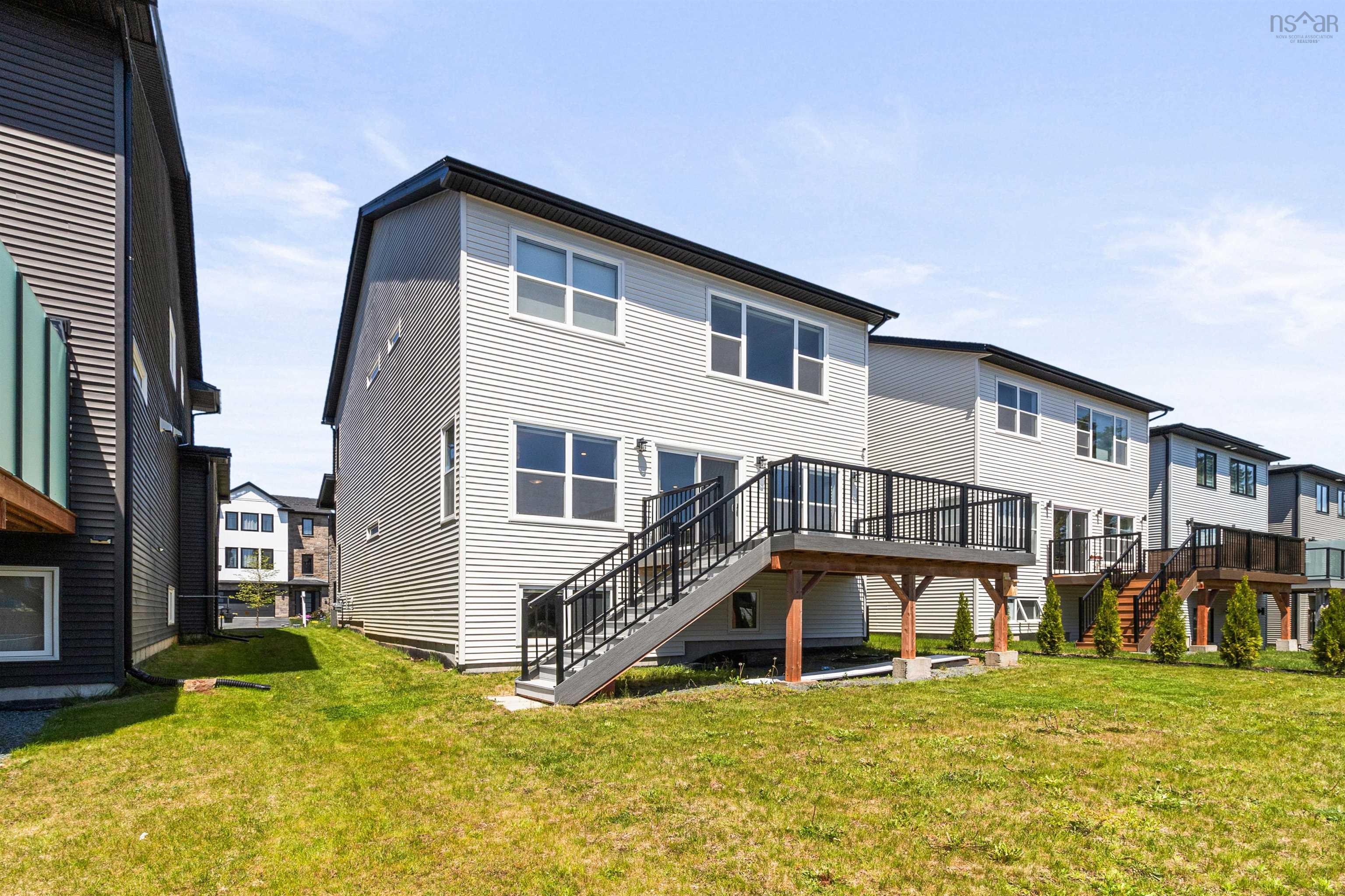 $949,000.00: 40 Talus Avenue, Bedford
