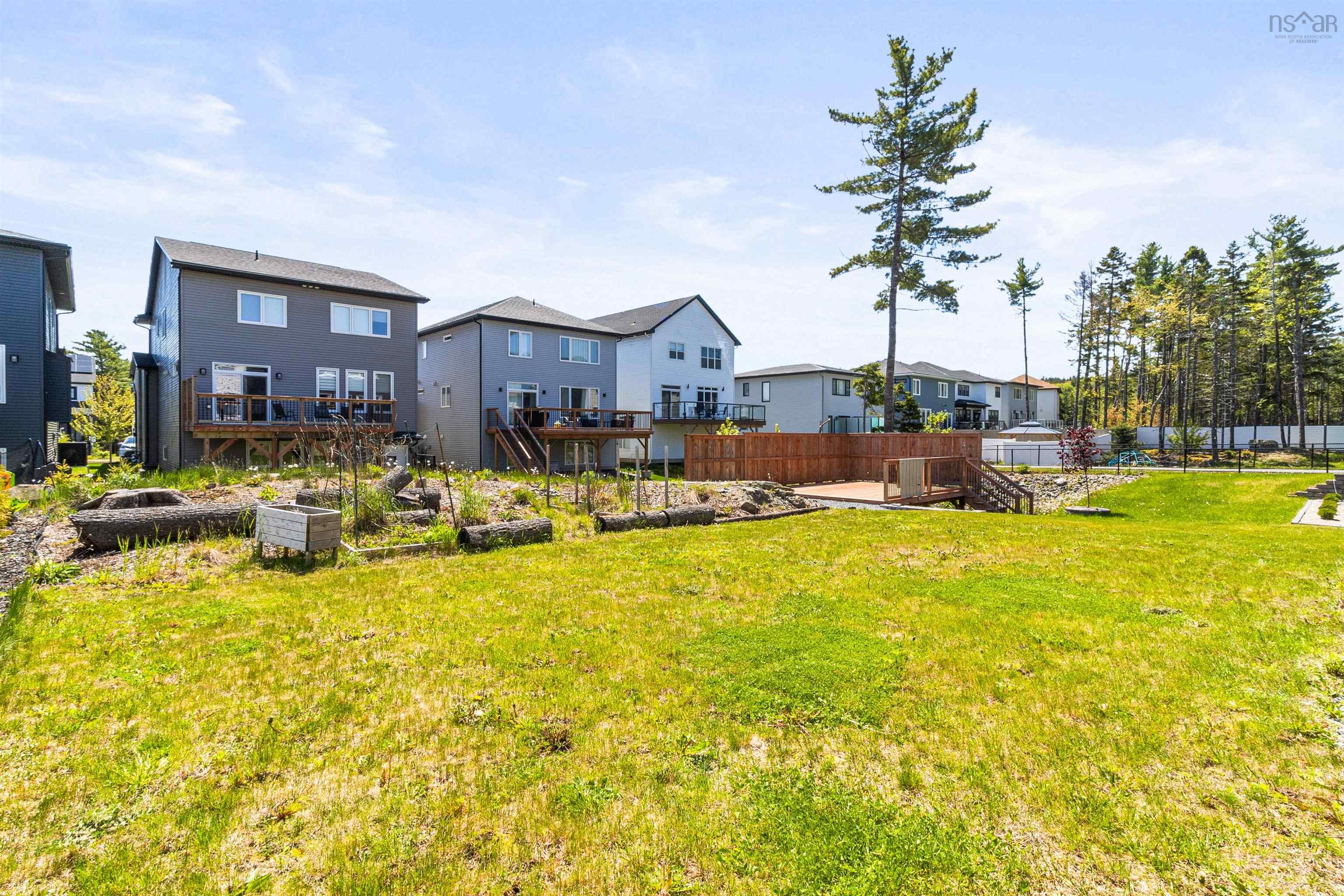 $949,000.00: 40 Talus Avenue, Bedford