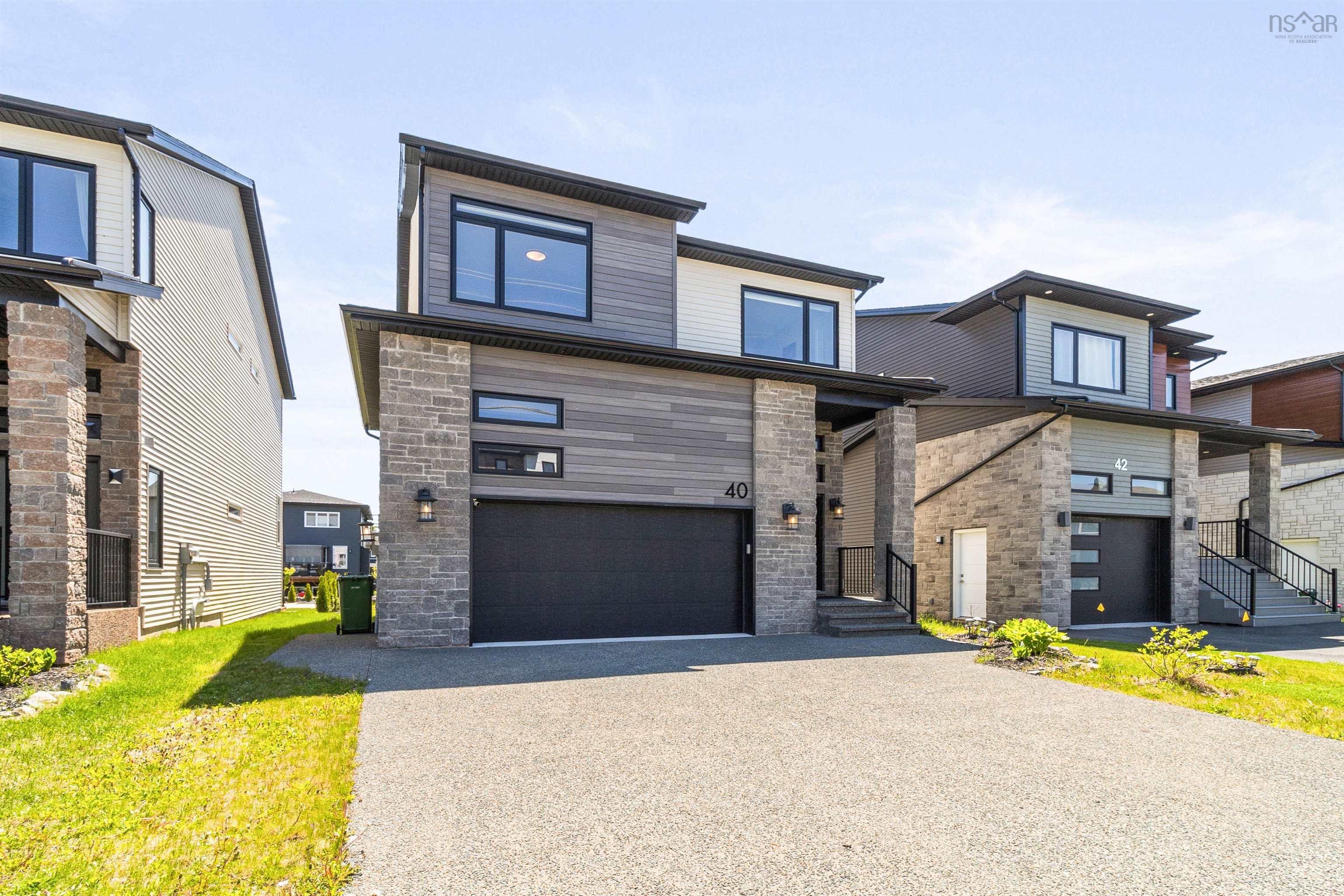 $949,000.00: 40 Talus Avenue, Bedford