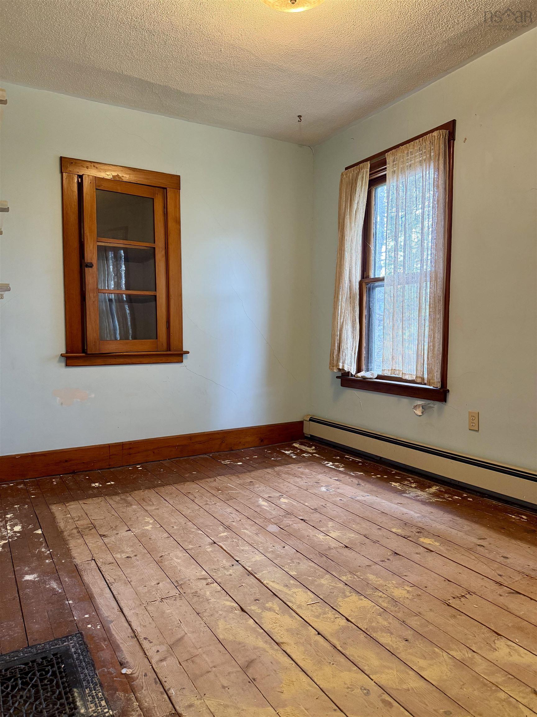 $149,900.00: 316 Highway 3, Sable River