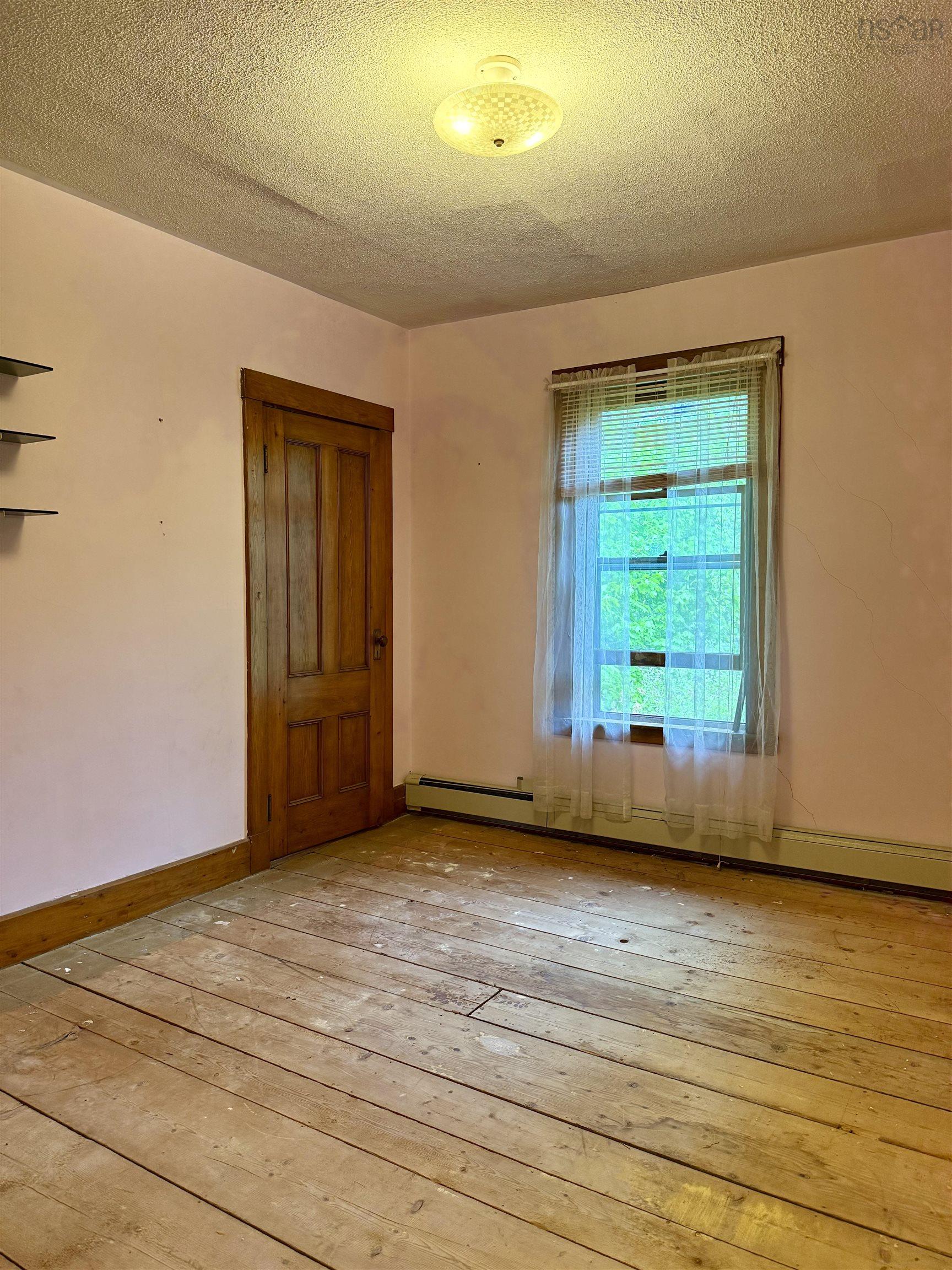 $149,900.00: 316 Highway 3, Sable River