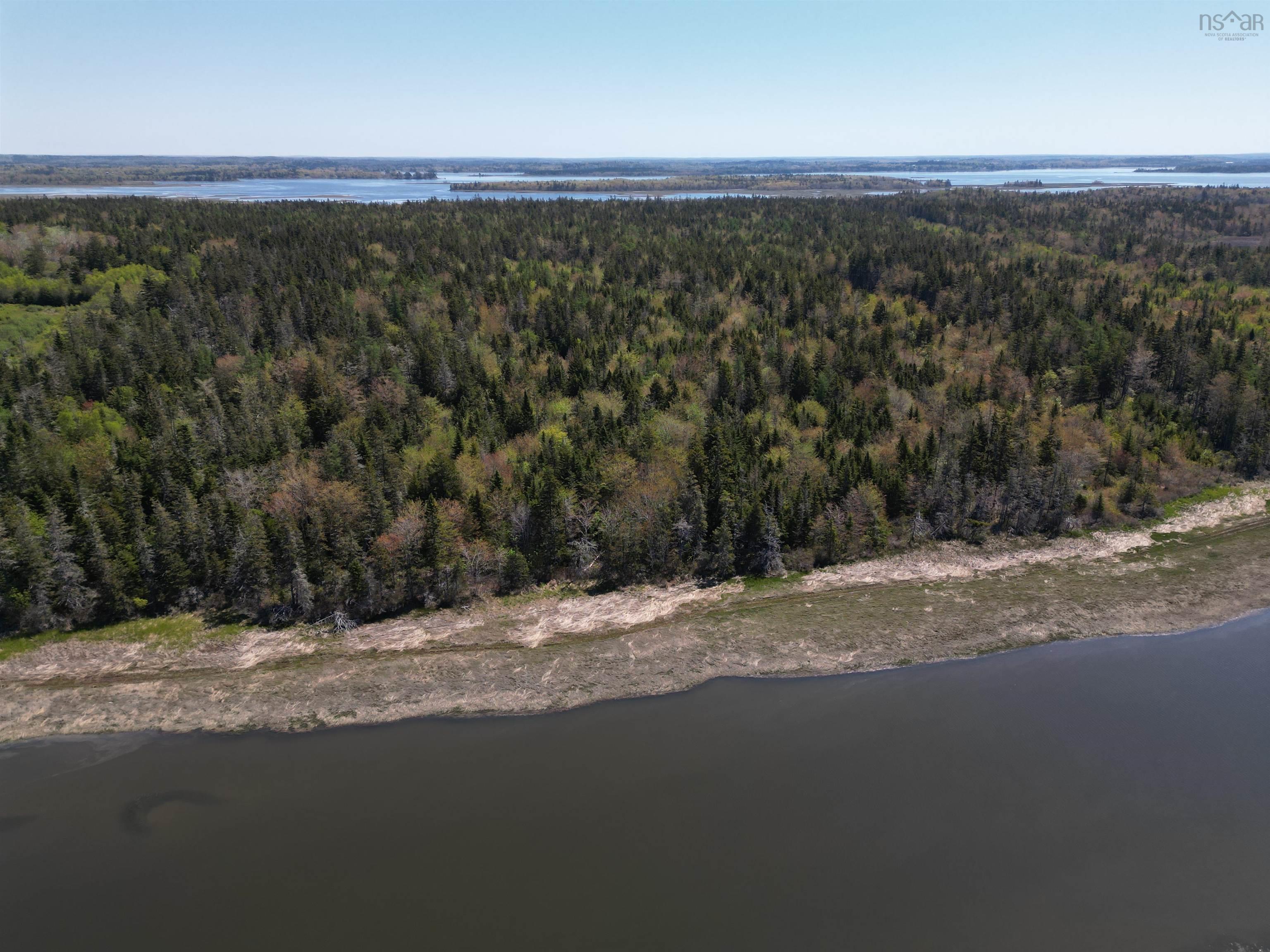 $39,999.00: Des Gasson Ch, Amiraults Hill