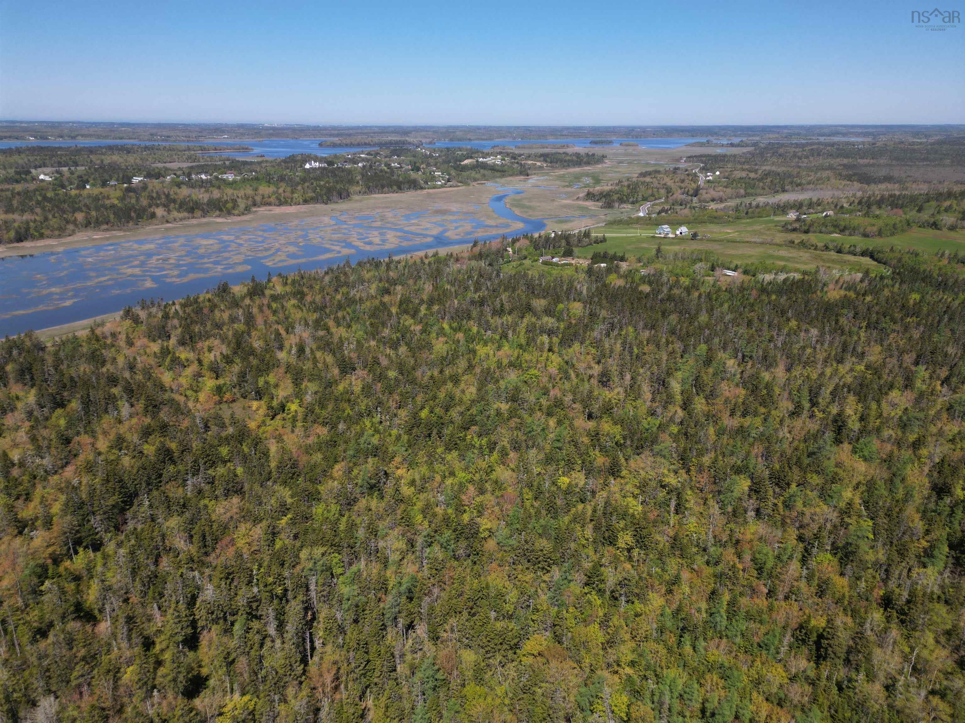 $39,999.00: Des Gasson Ch, Amiraults Hill