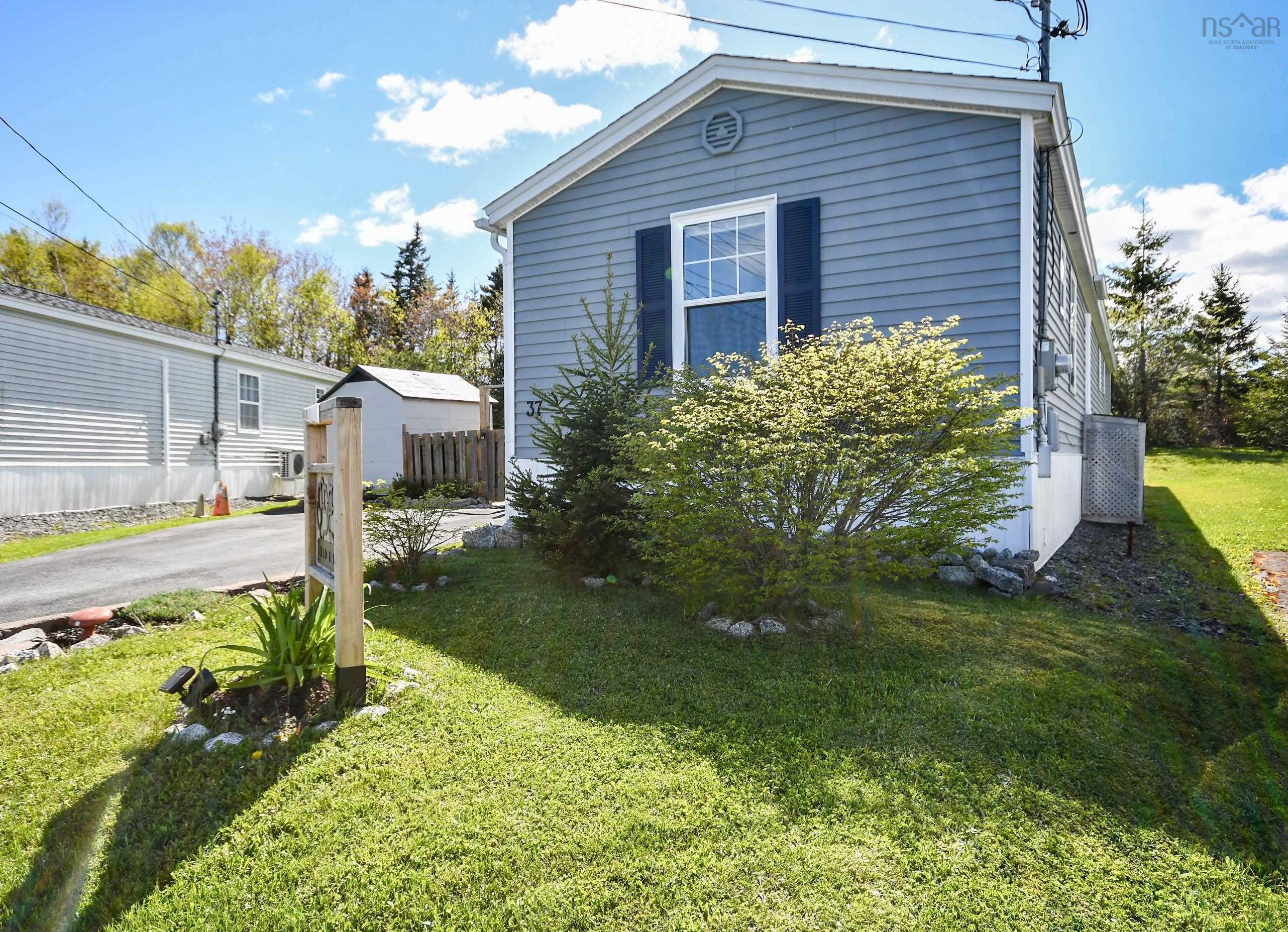 37 Cedar Lane, Eastern Passage, NS (MLS® 202512719)