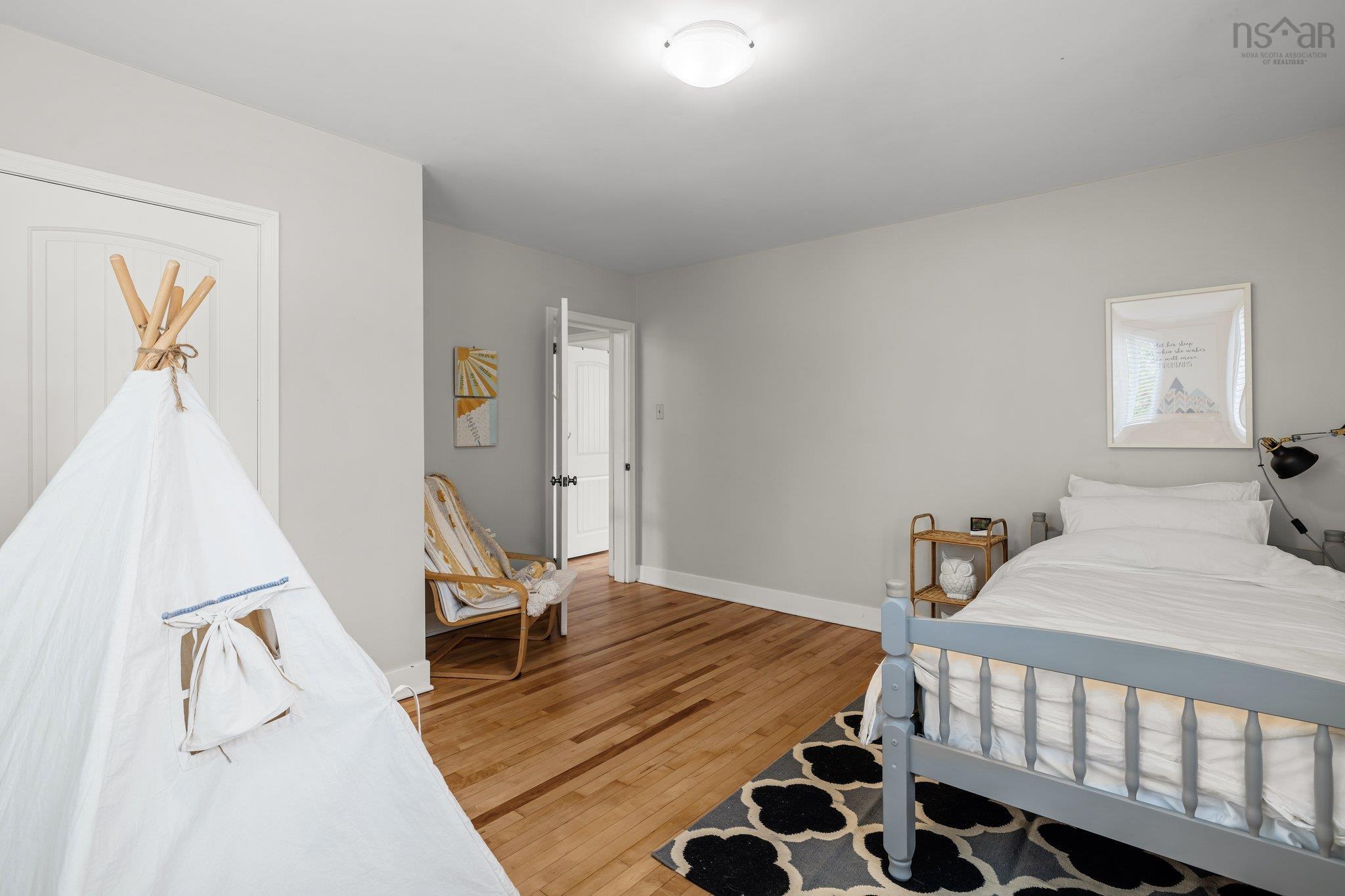 $1,200,000.00: 6283-6285-6287 London Street, Halifax