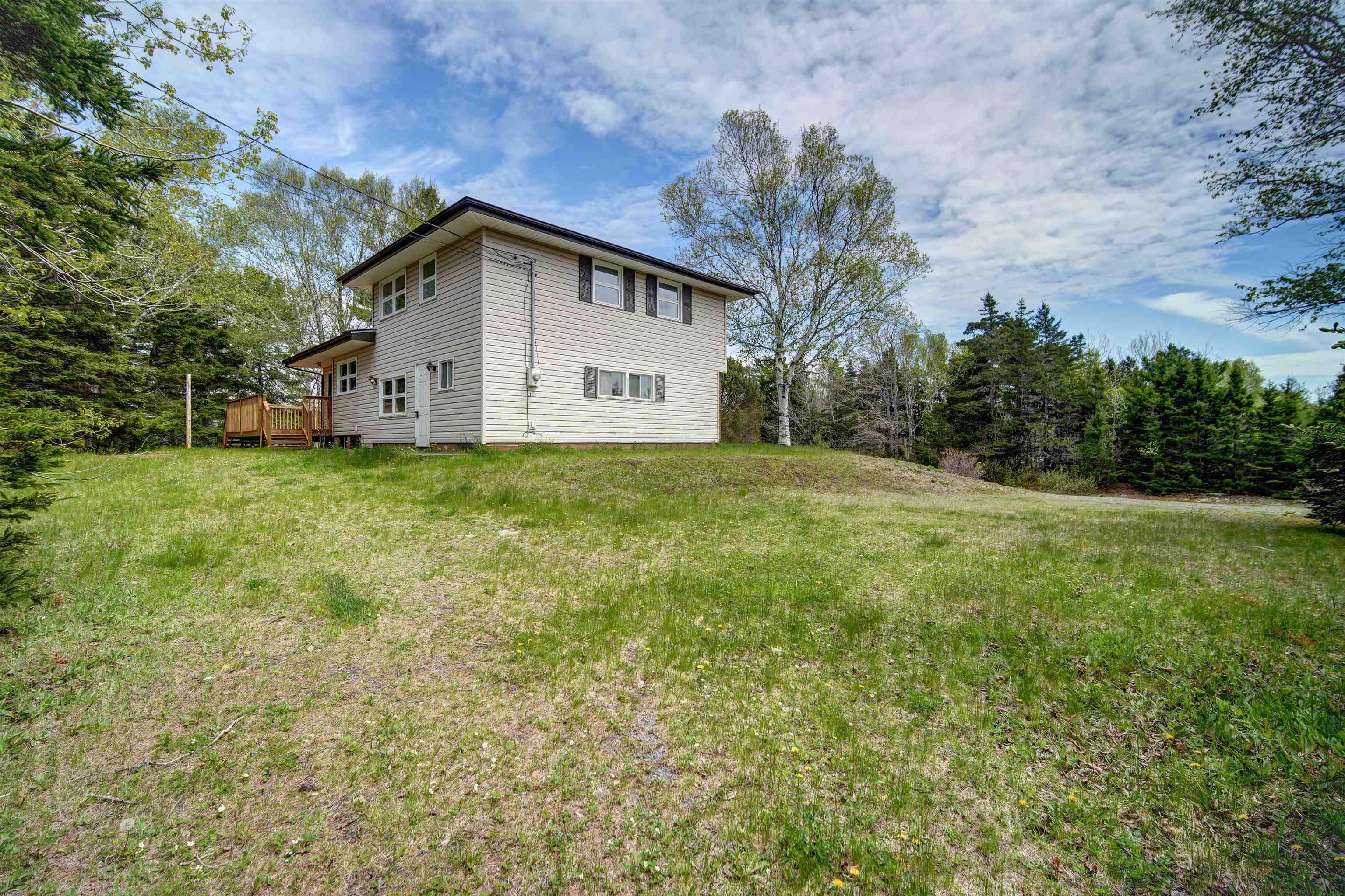 $849,000.00: 217 Boutiliers Cove Road, Hackett