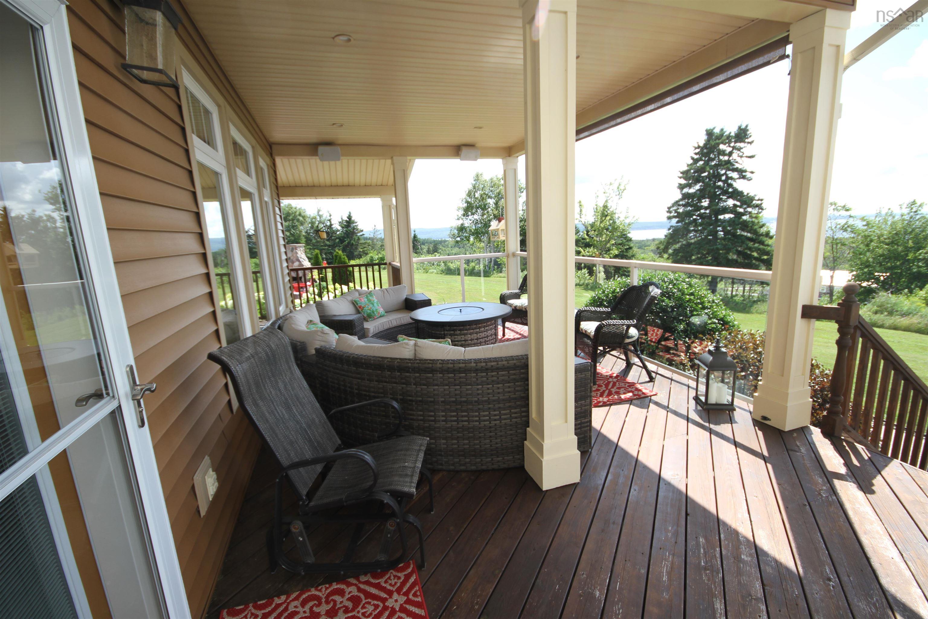 $1,150,000.00: 75 Macdonald Drive, Creignish