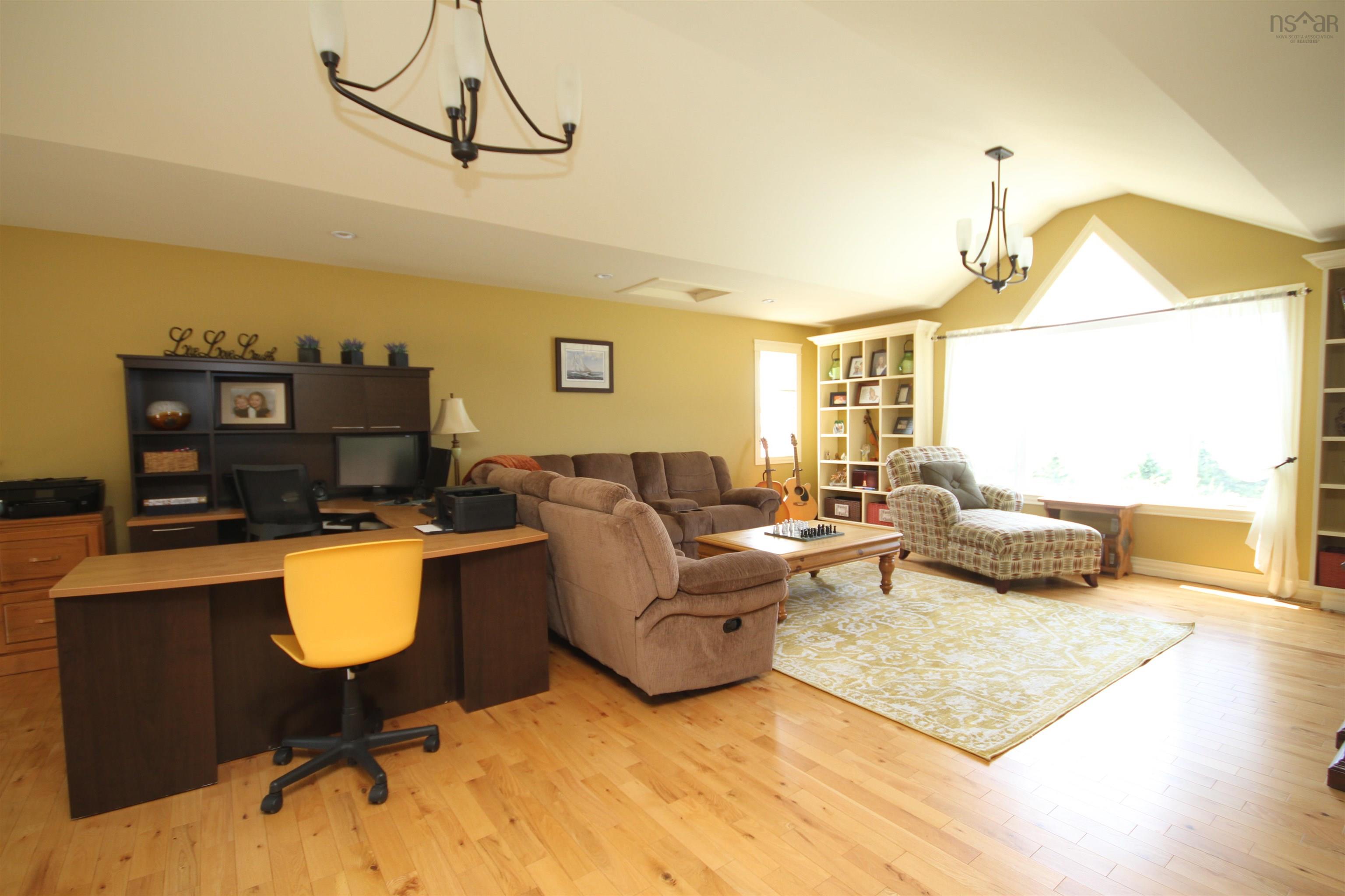 $1,150,000.00: 75 Macdonald Drive, Creignish
