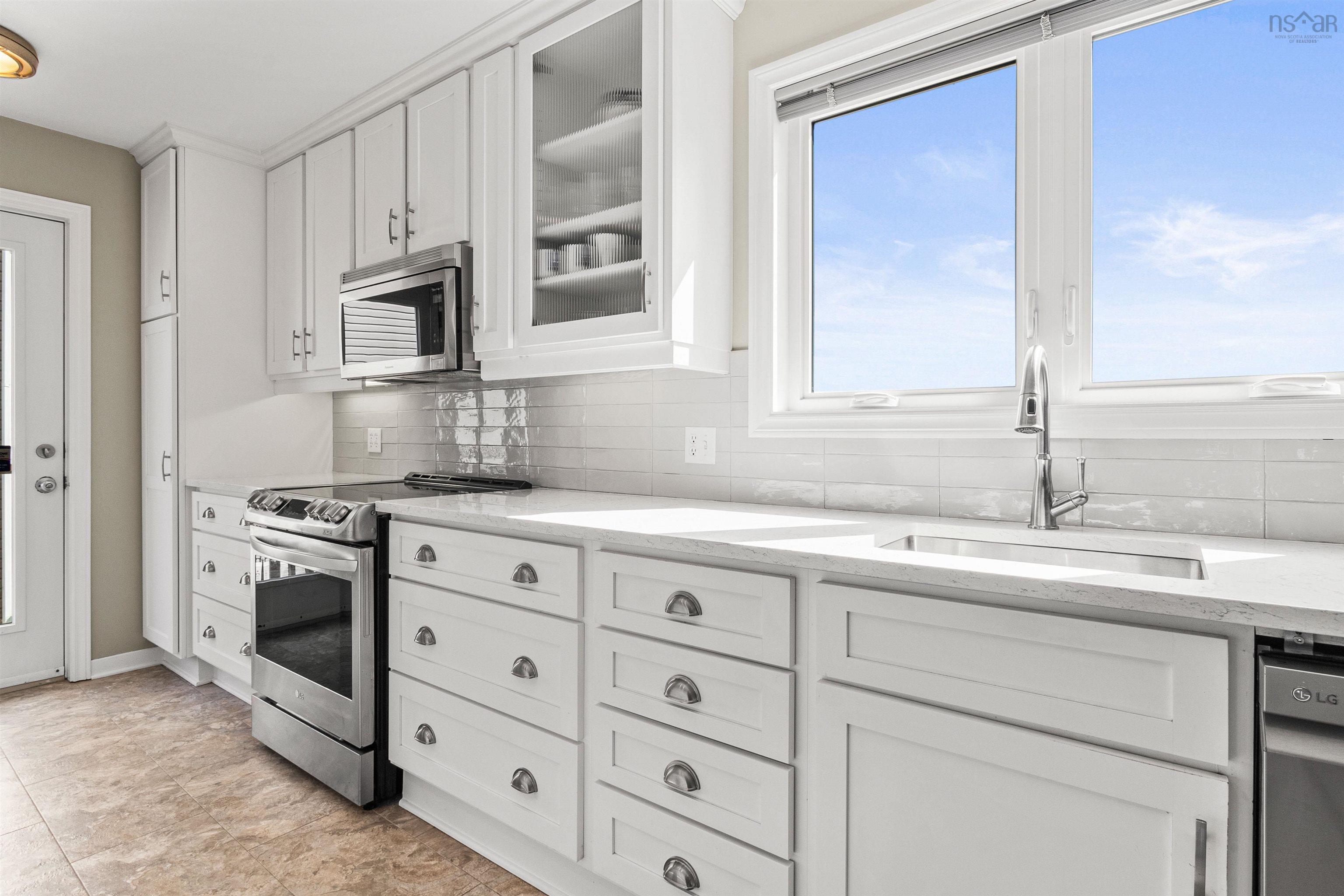 $629,900.00: 90 La Pierre Crescent, Dartmouth