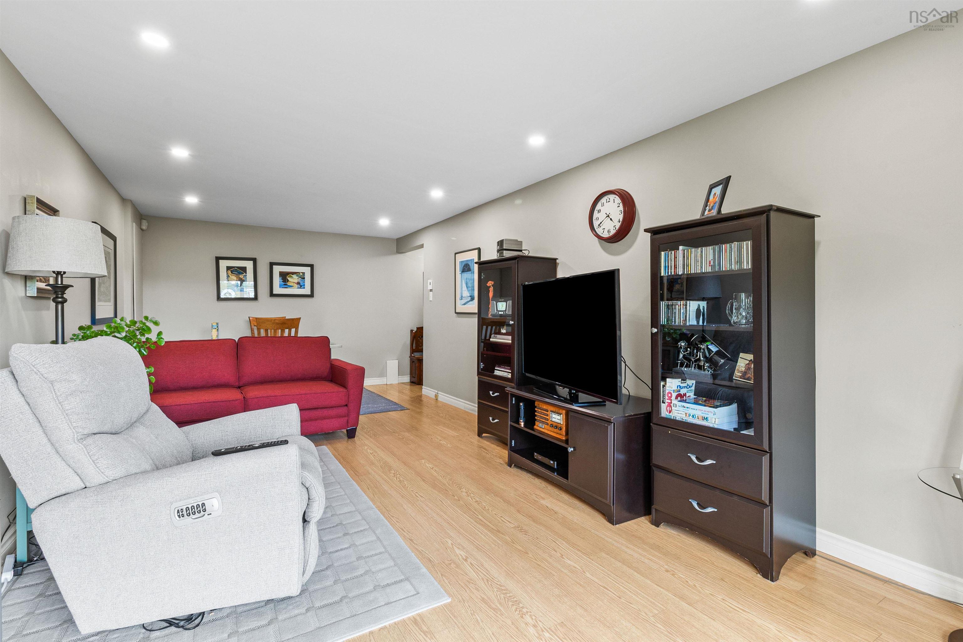 $629,900.00: 90 La Pierre Crescent, Dartmouth