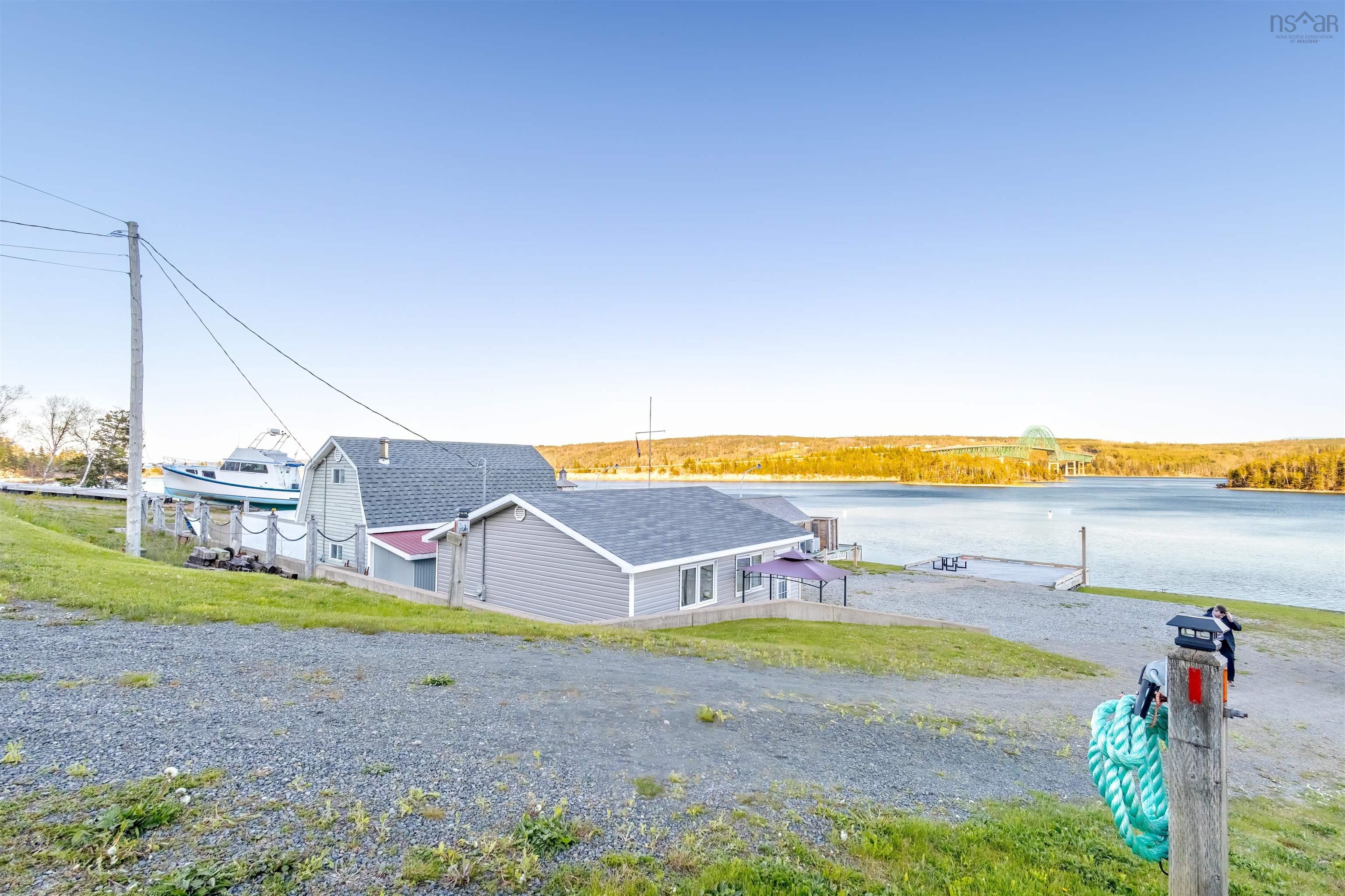 $675,000.00: 3693 New Harris Road, New Harris