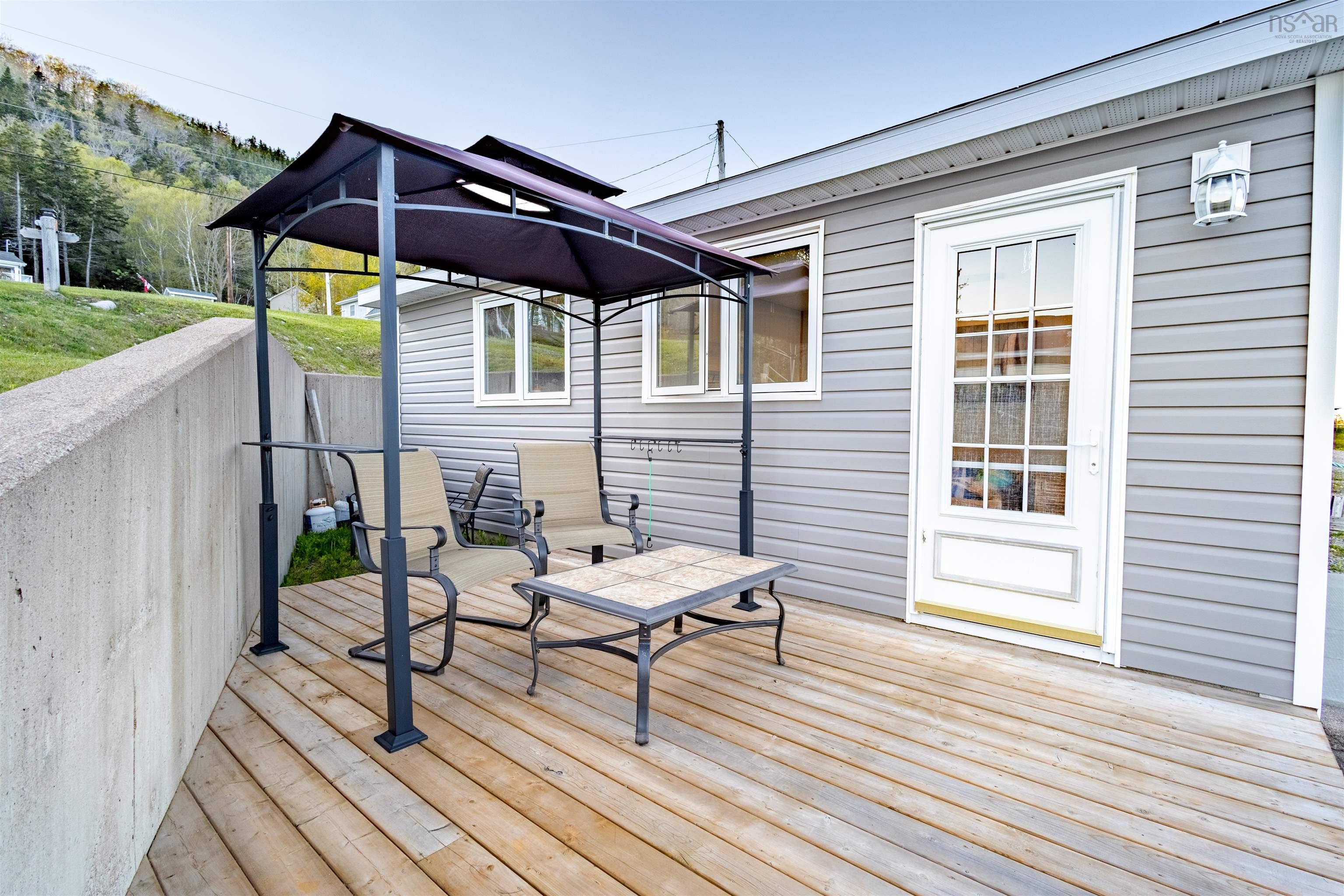 $675,000.00: 3693 New Harris Road, New Harris