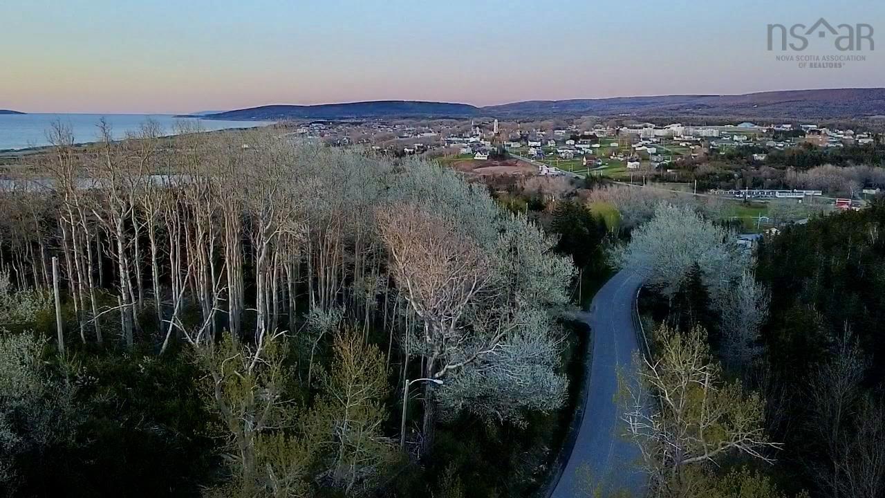 $249,900.00: Lot 3C Broad Cove Banks, Inverness