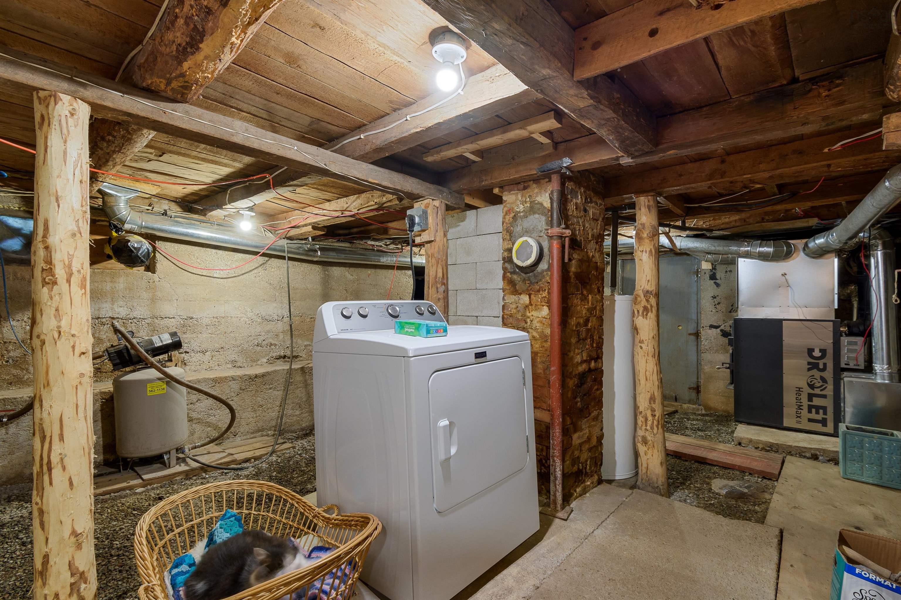 $699,900.00: 2660 LOCH LOMOND Road, Enon