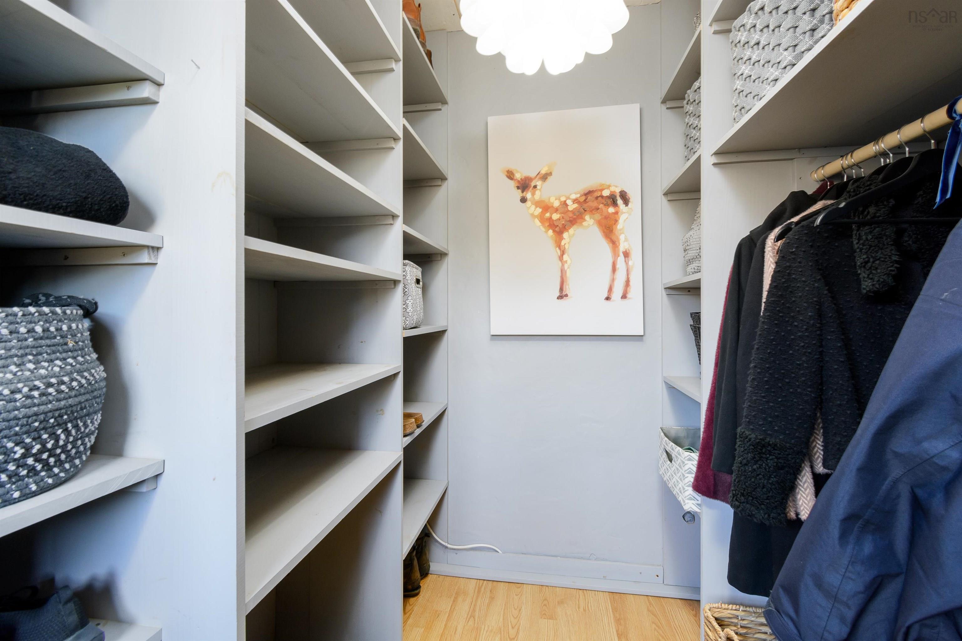 $699,900.00: 2660 LOCH LOMOND Road, Enon