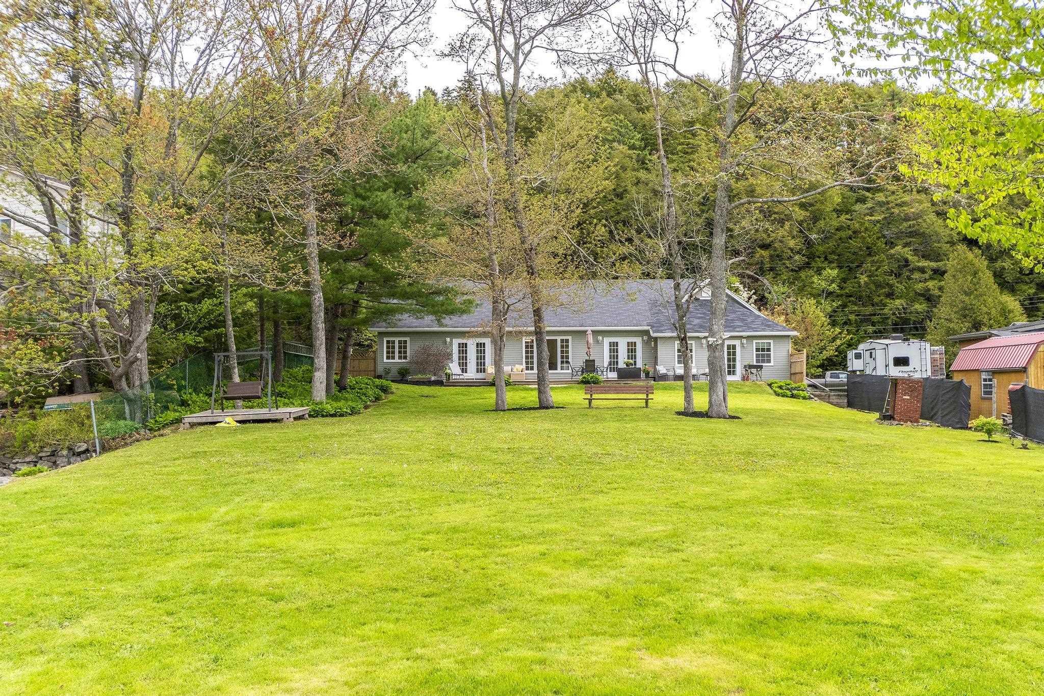 $789,900.00: 111 River Drive, Lake Echo