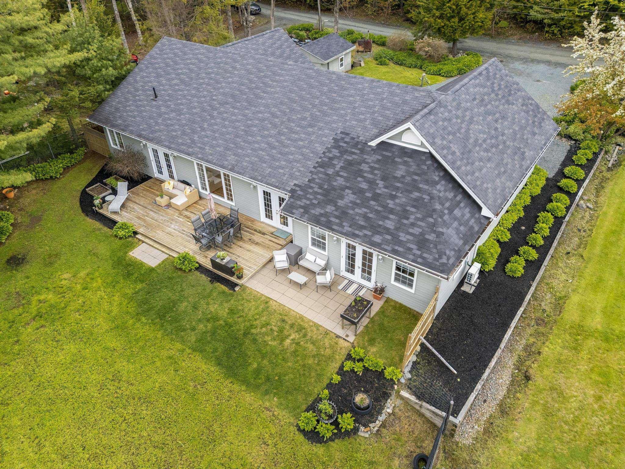 $789,900.00: 111 River Drive, Lake Echo