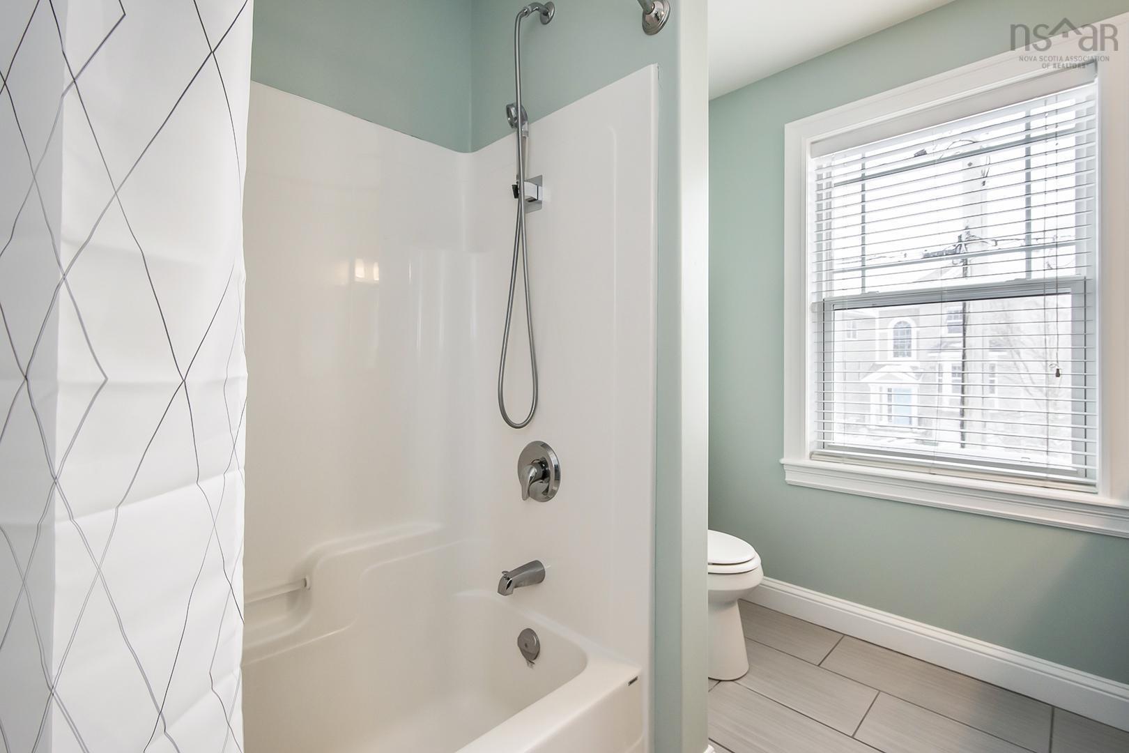 $699,900.00: 33 Ridgestone Court, Halifax
