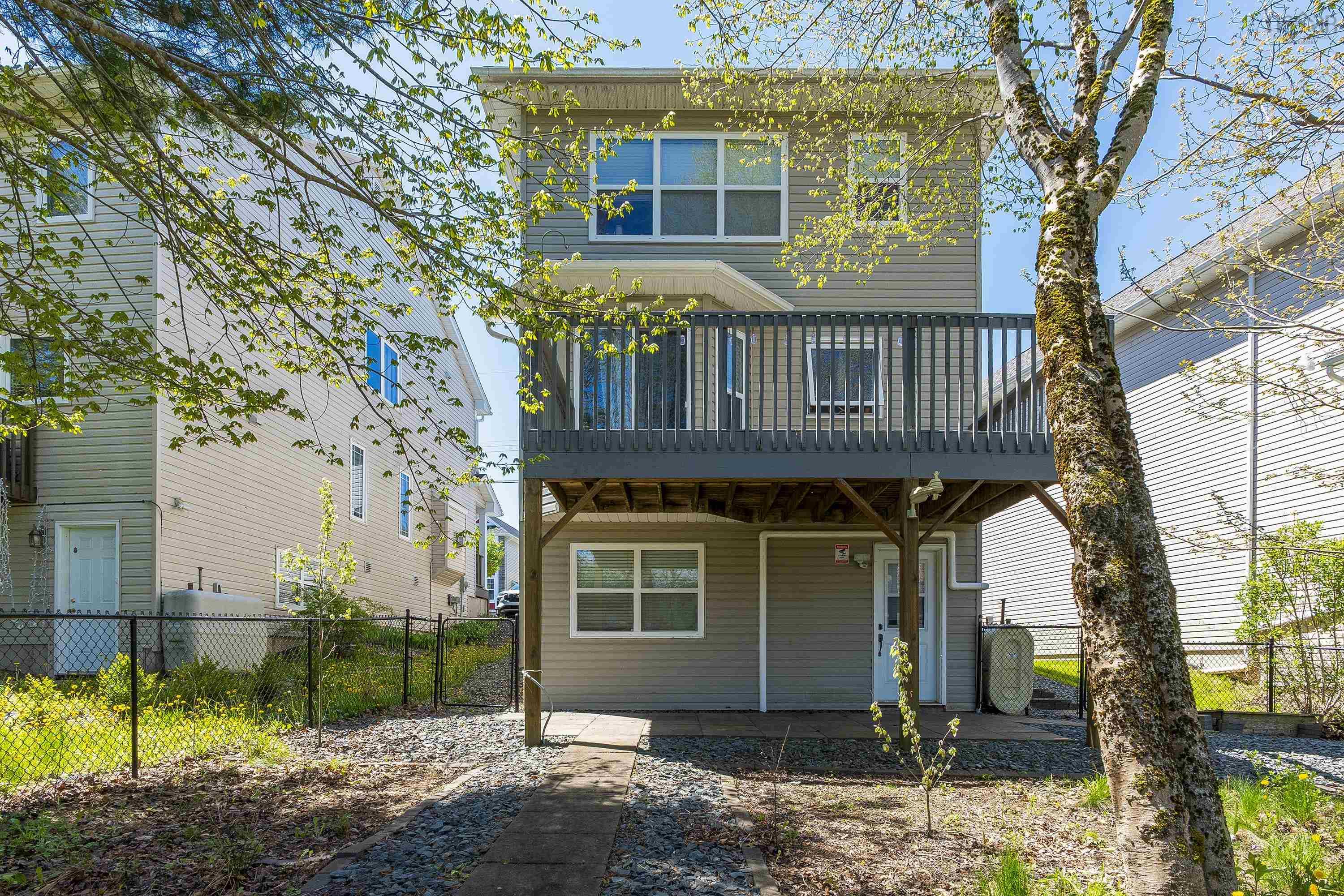 $699,900.00: 33 Ridgestone Court, Halifax