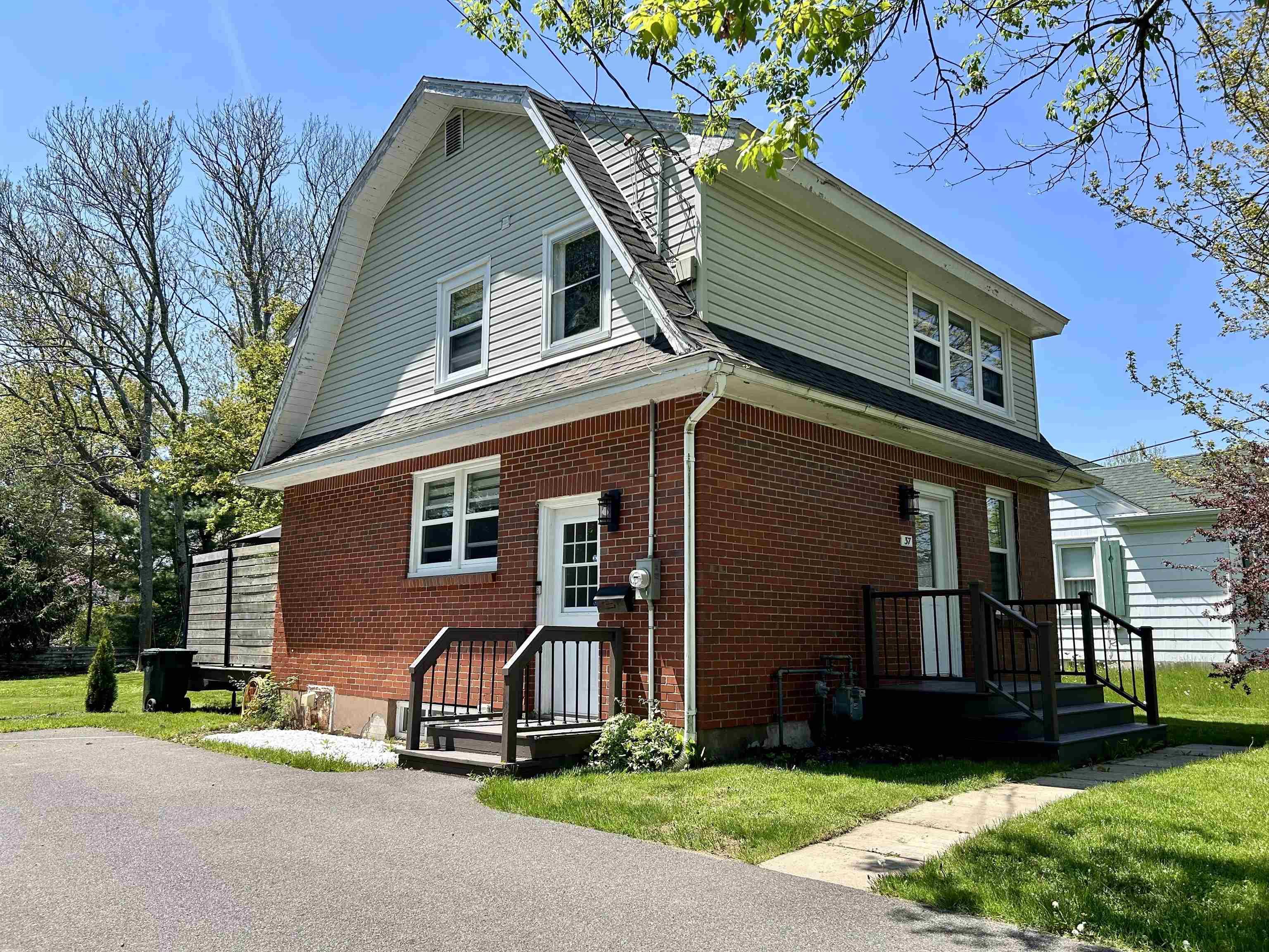 $289,900.00: 37 Regent Street, Amherst