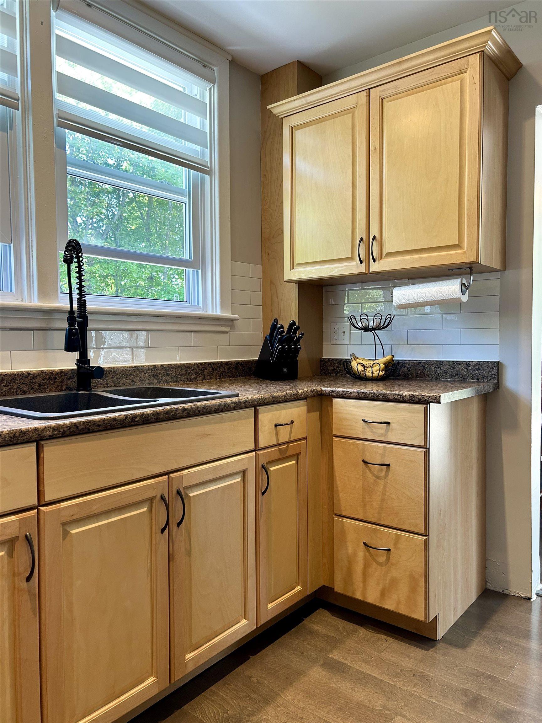 $289,900.00: 37 Regent Street, Amherst