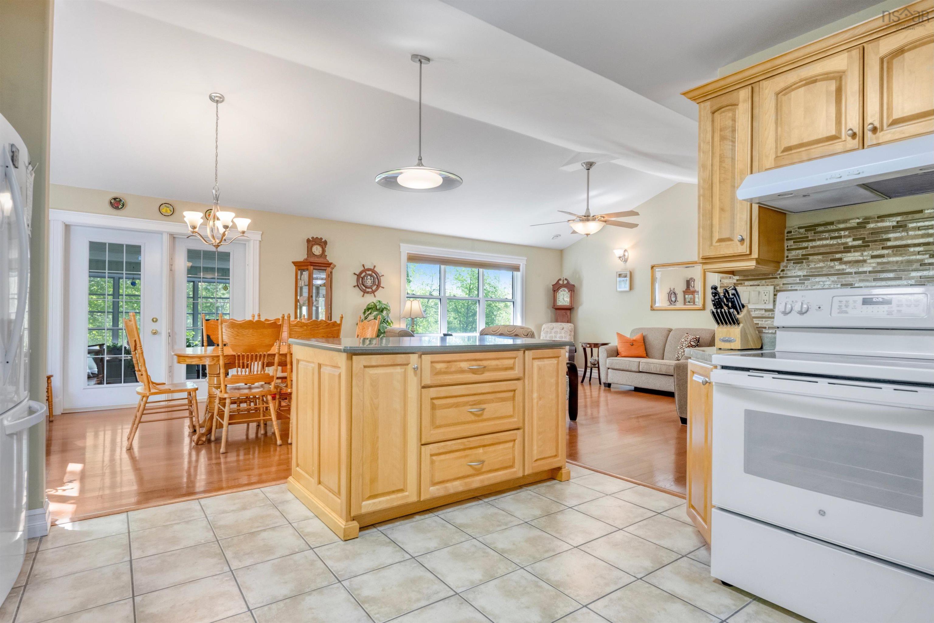 $626,000.00: 108 Pinecrest Boulevard, Bridgewater