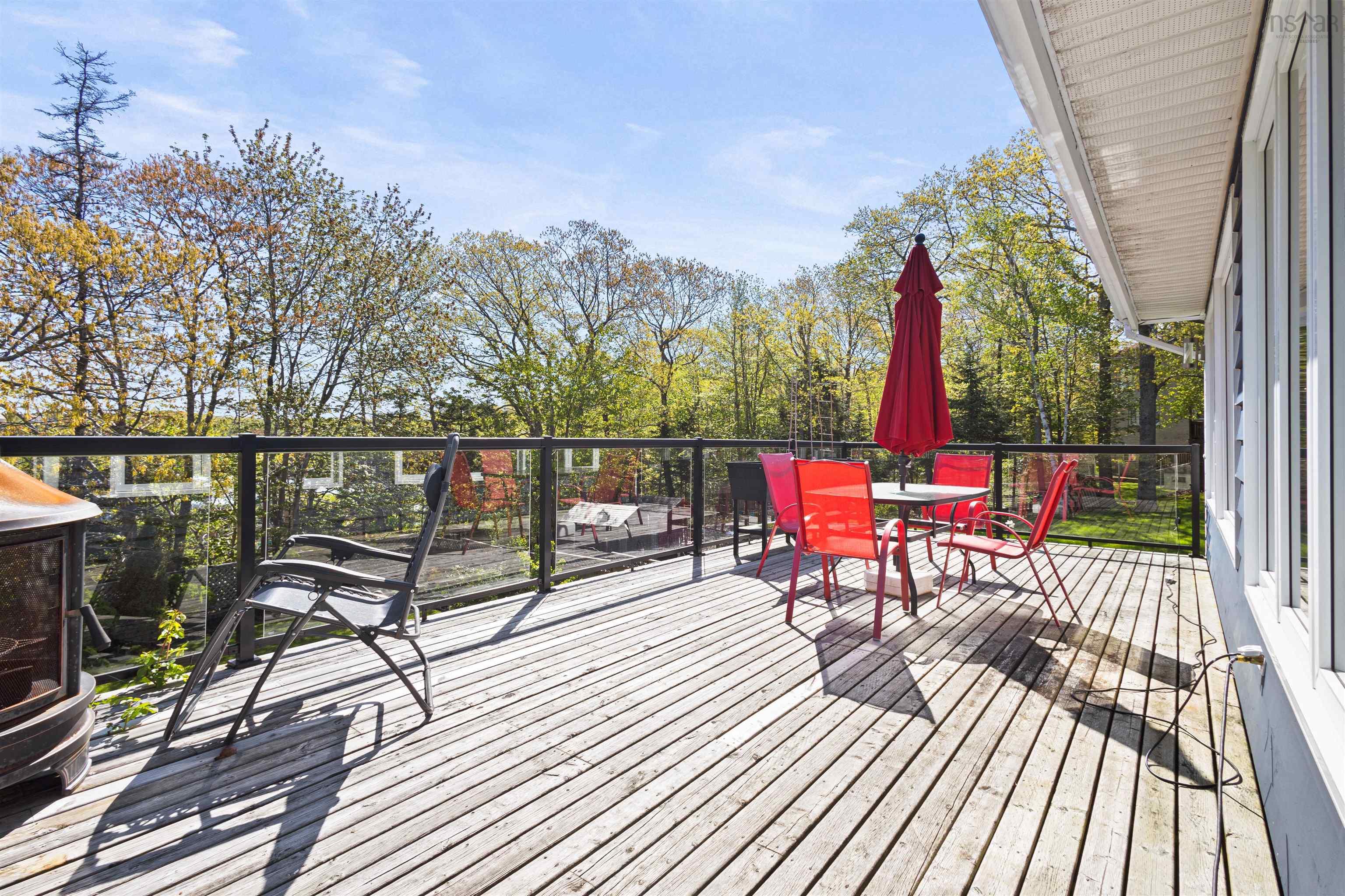 $1,249,900.00: 122 Peregrine Crescent, Bedford