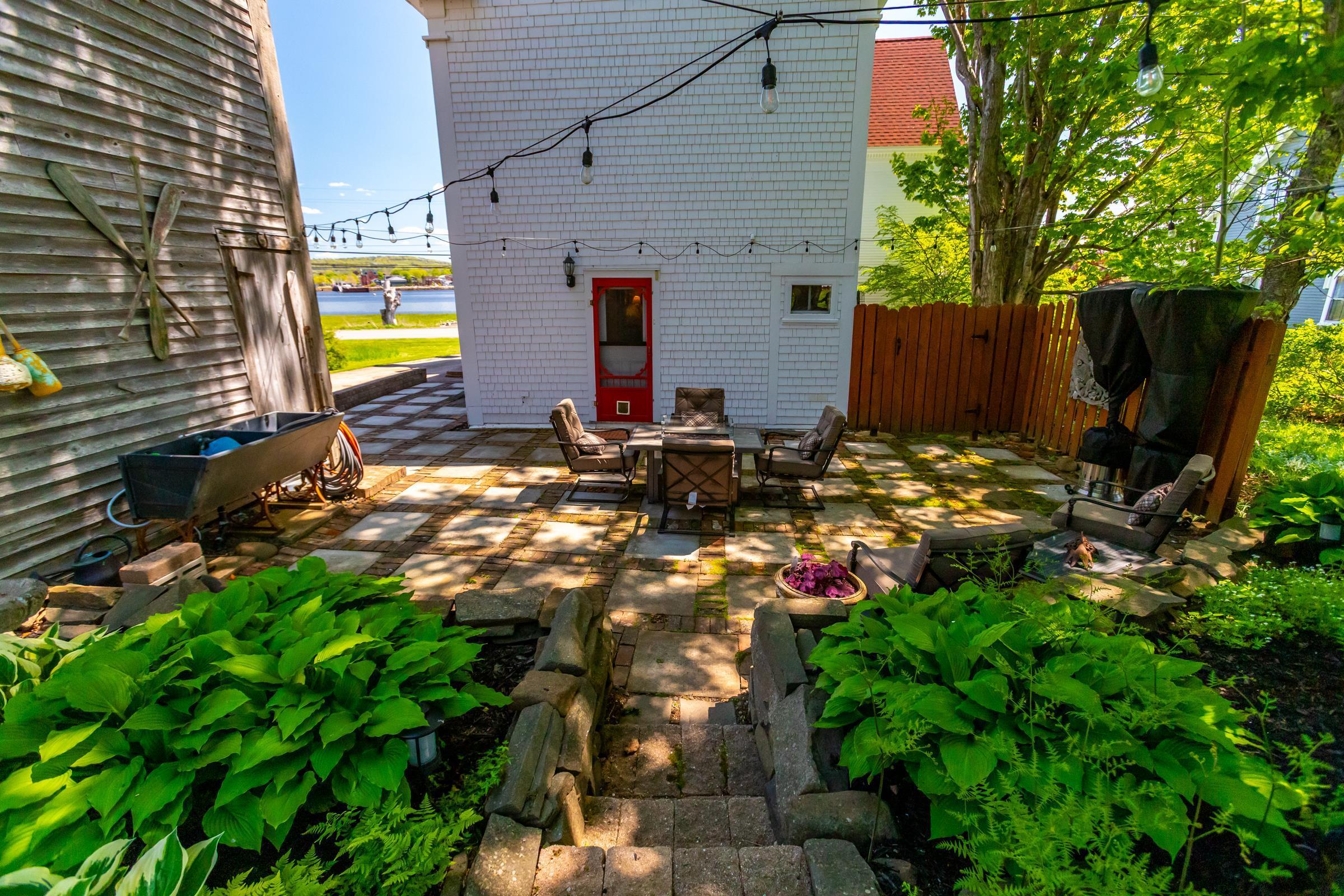 $829,000.00: 5287 Granville Road, Granville Ferry