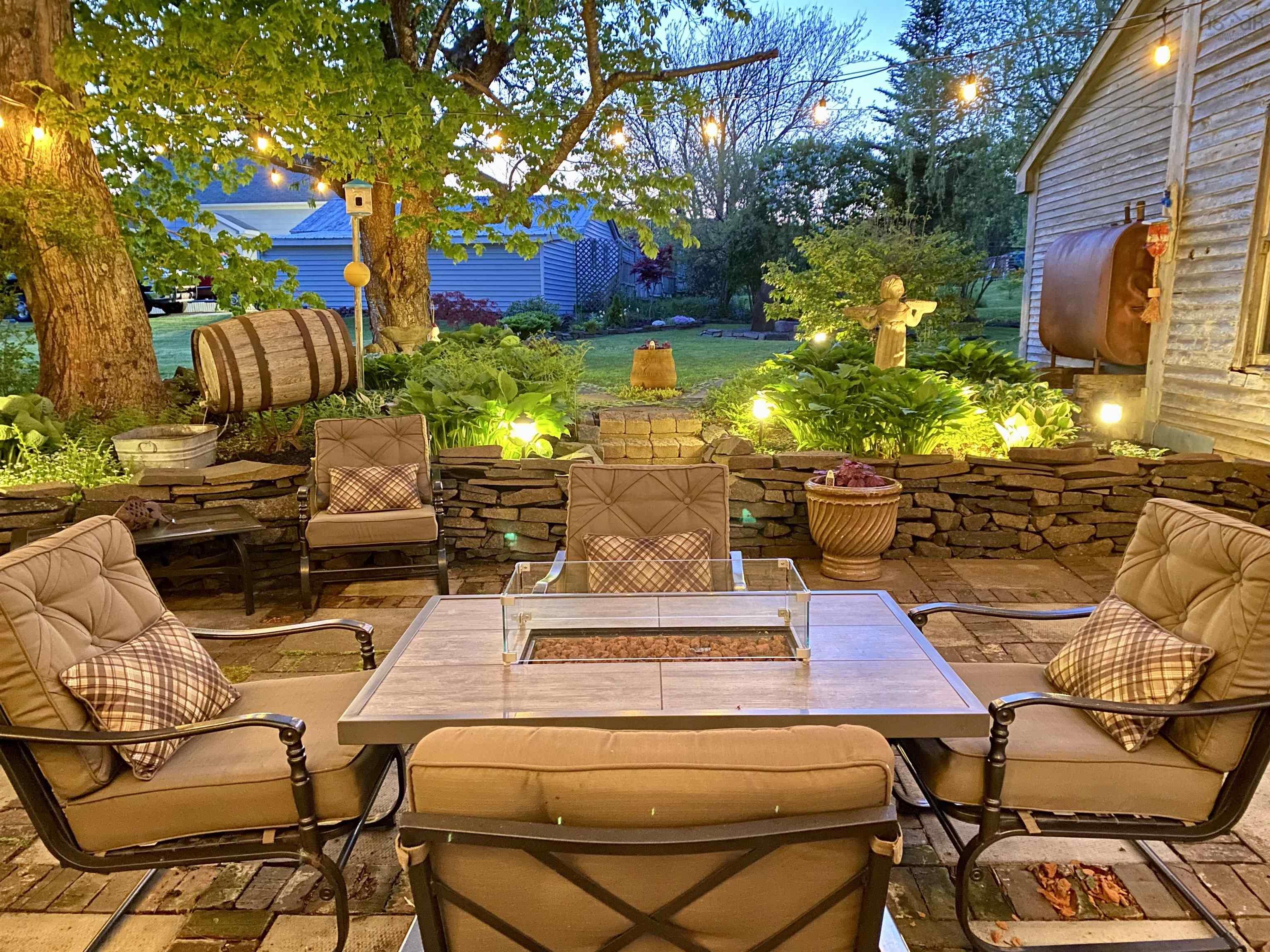 $829,000.00: 5287 Granville Road, Granville Ferry